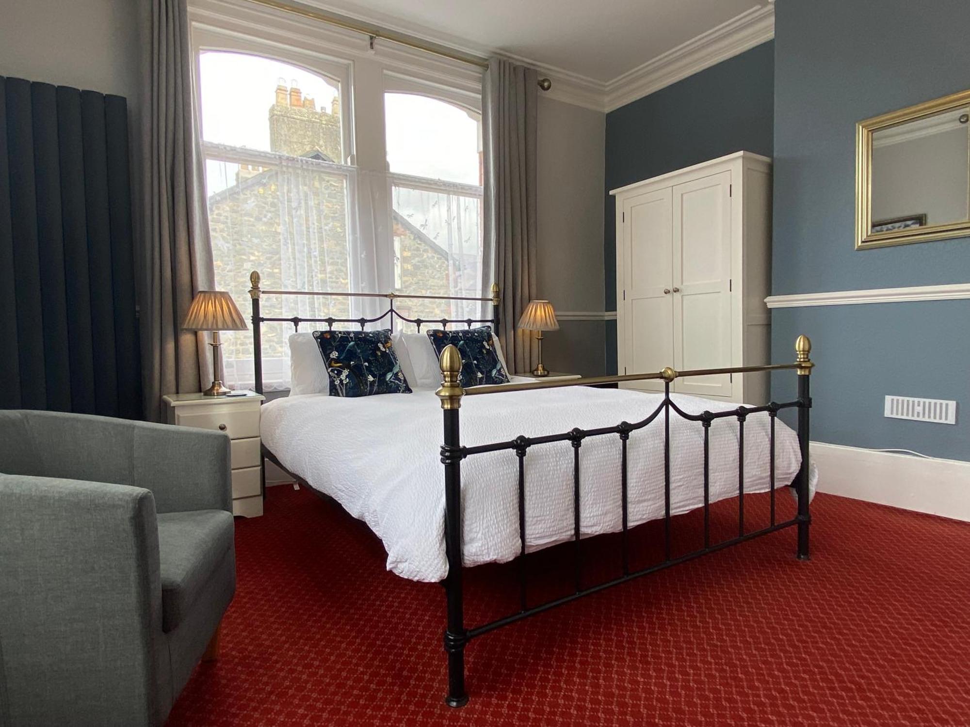 Double Room Mountain View