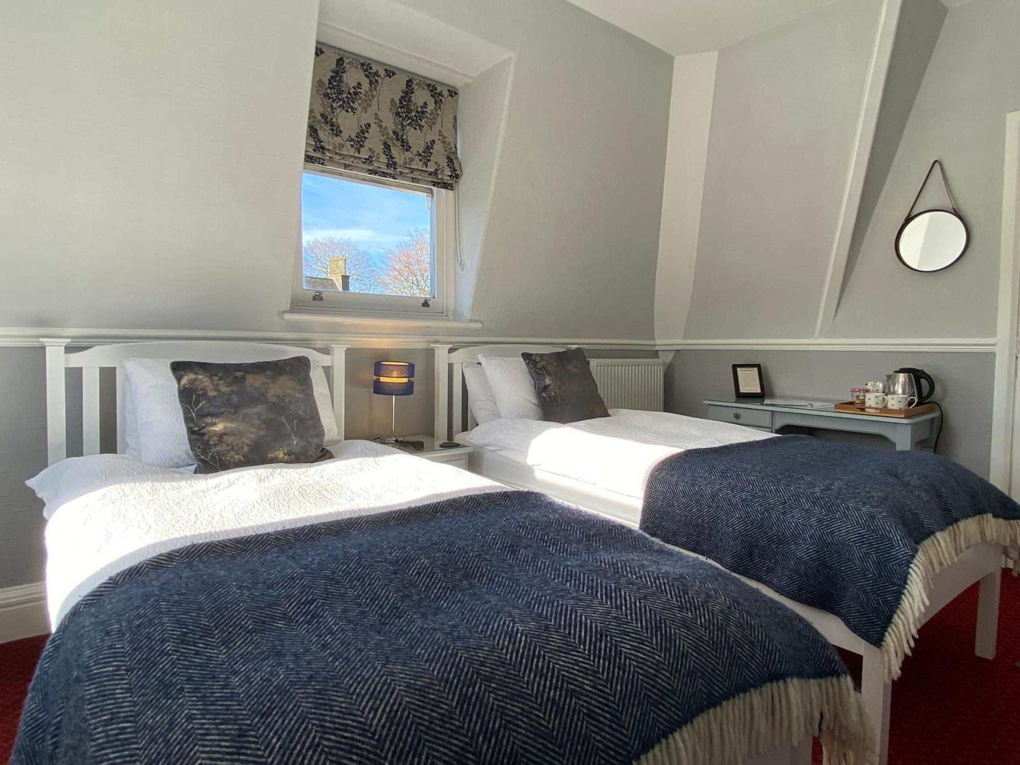 Standard Twin Room Mountain View