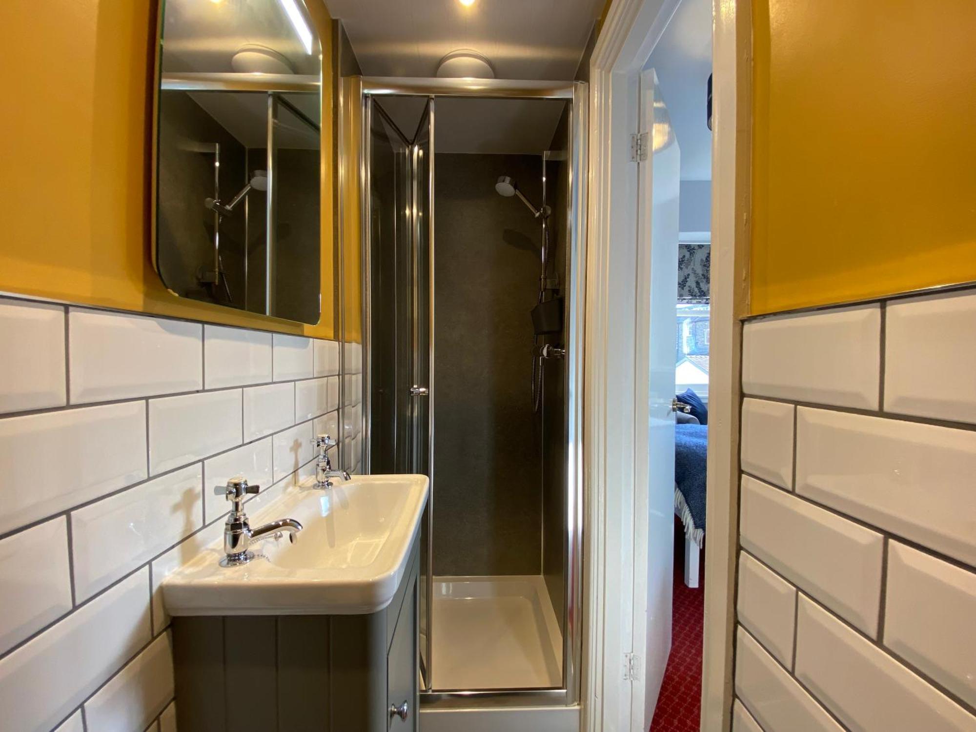 Standard Twin Room Mountain View