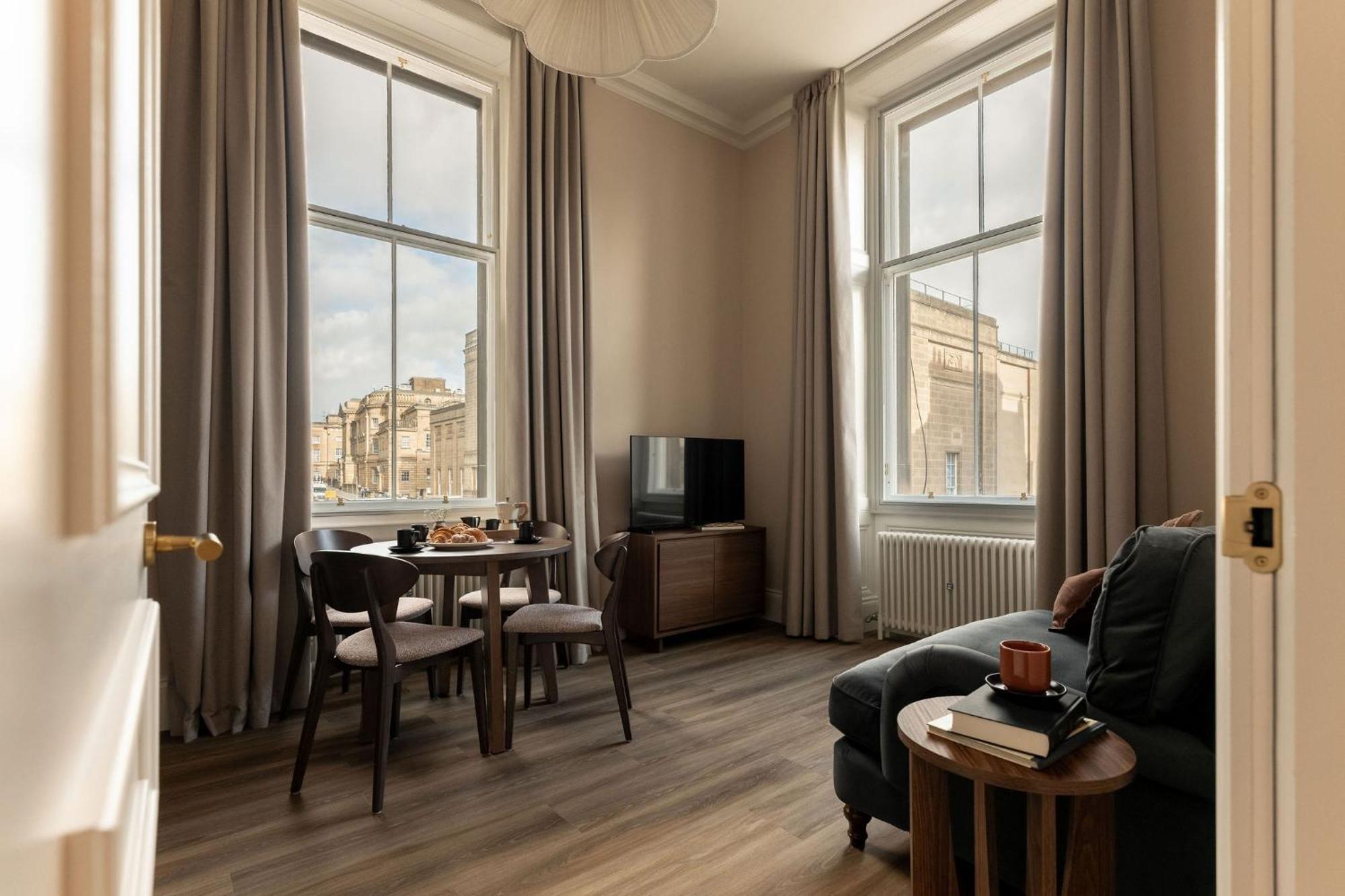 Two-Bedroom Deluxe Apartment