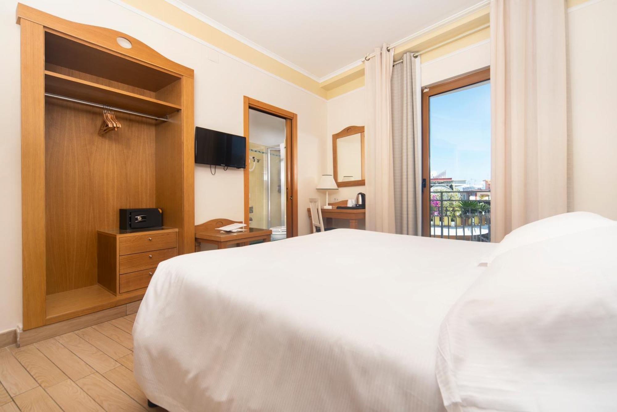 Classic Double Room Balcony