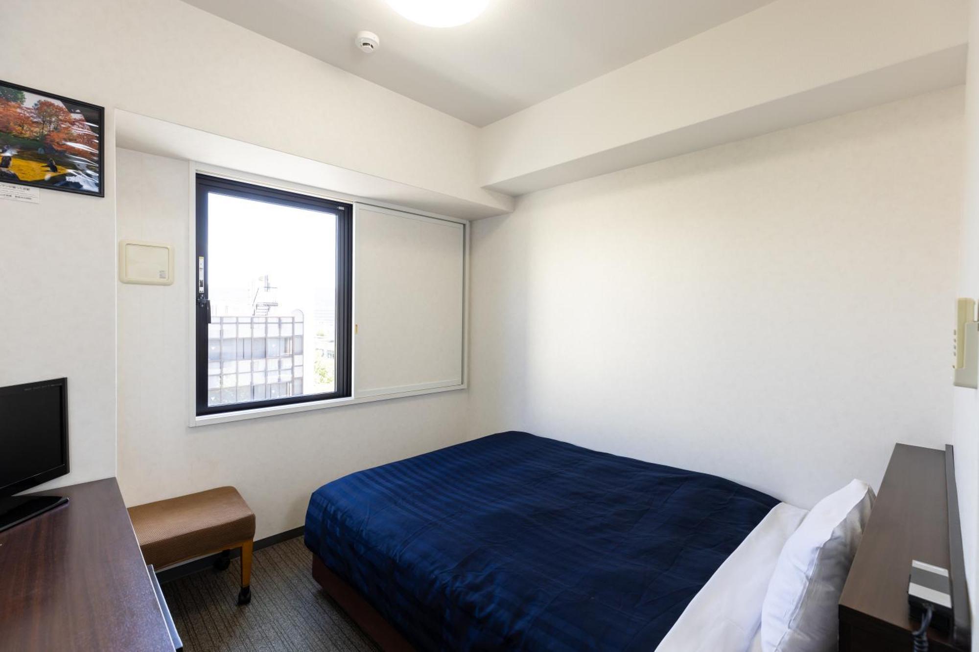 Single Room New Building Non-Smoking