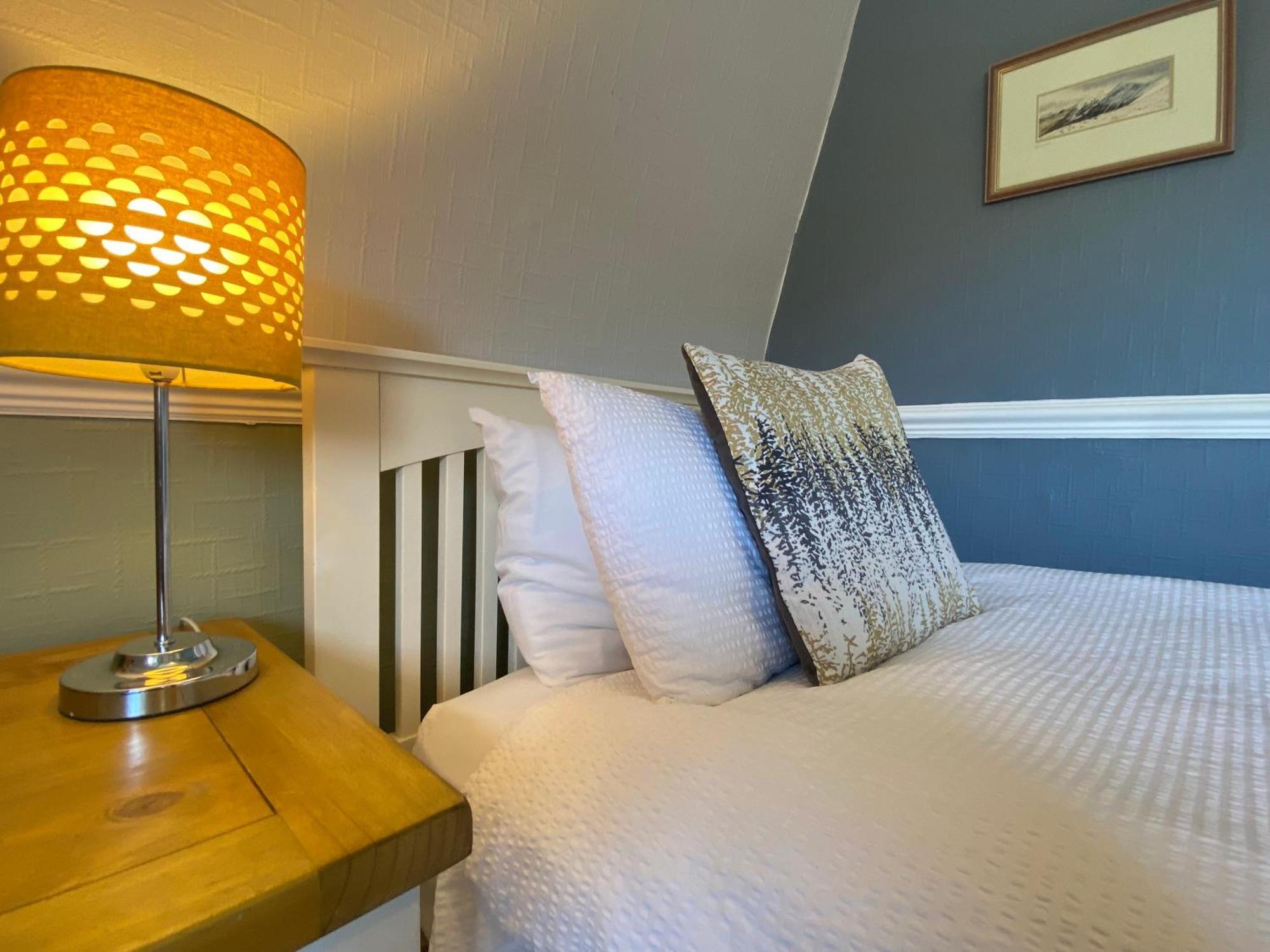 Single Room Mountain View