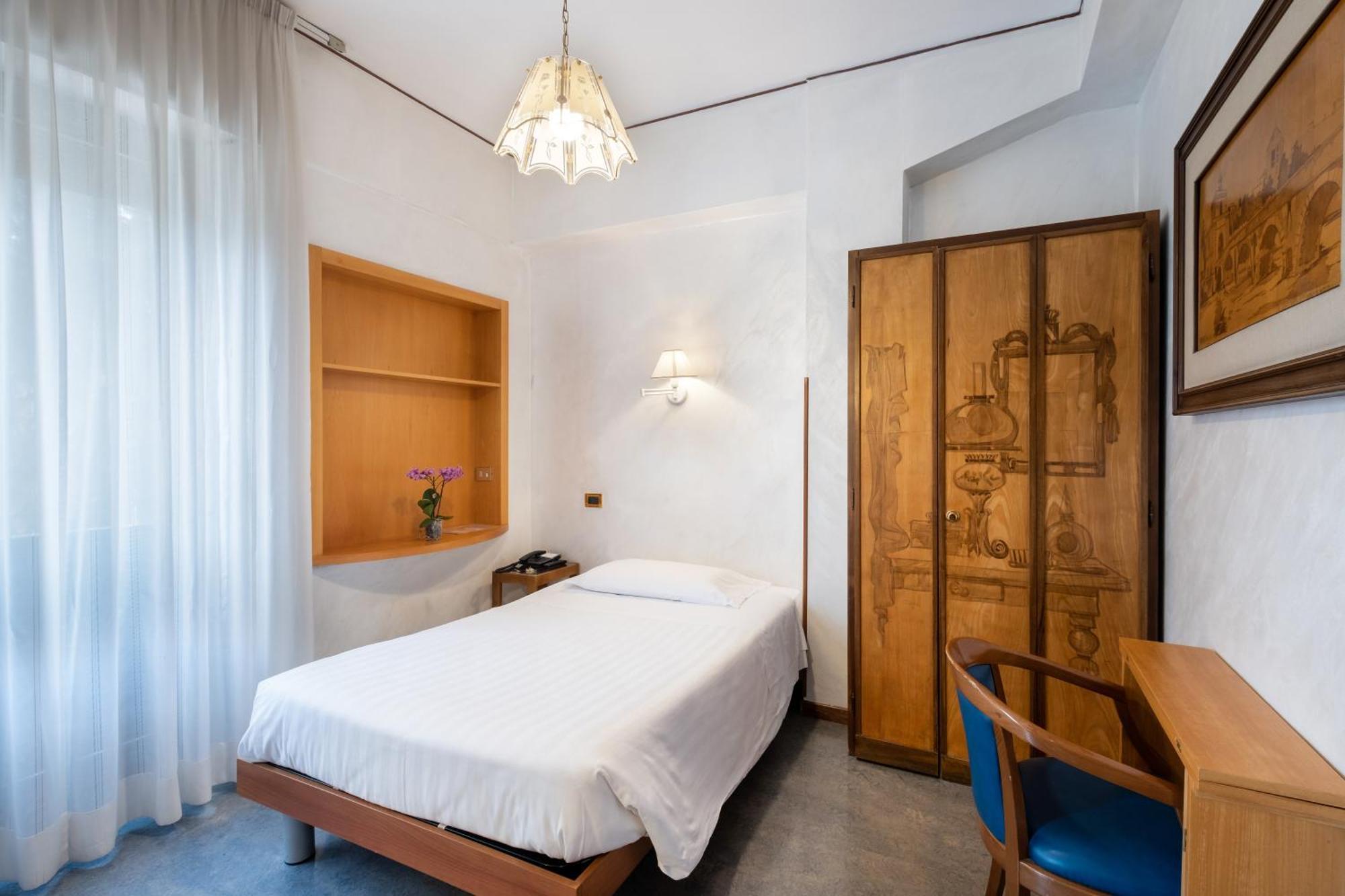 Single Room French Bed
