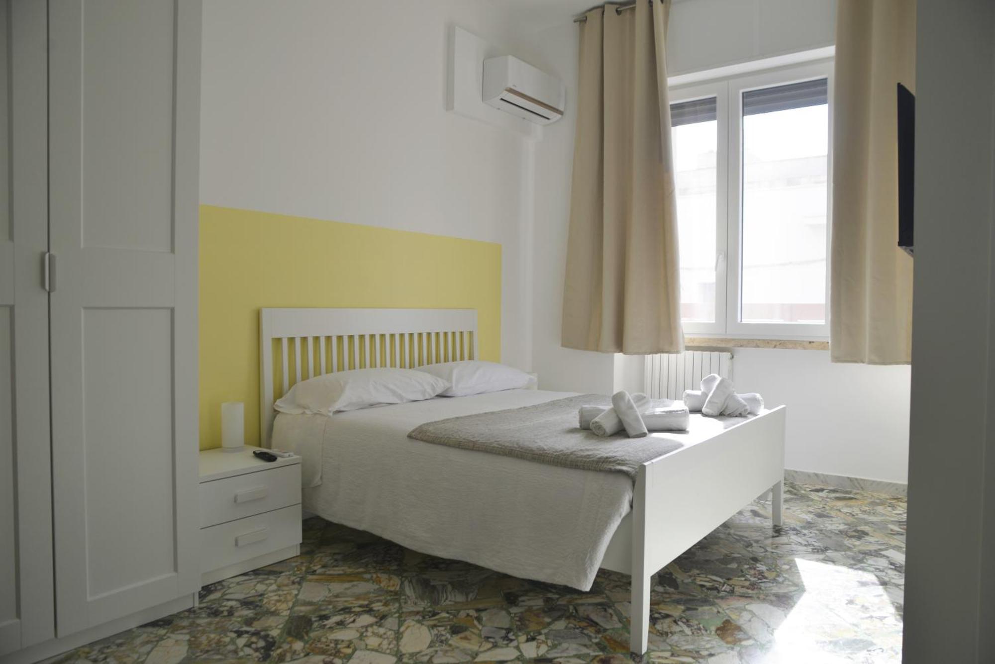 Double Room Private Bathroom