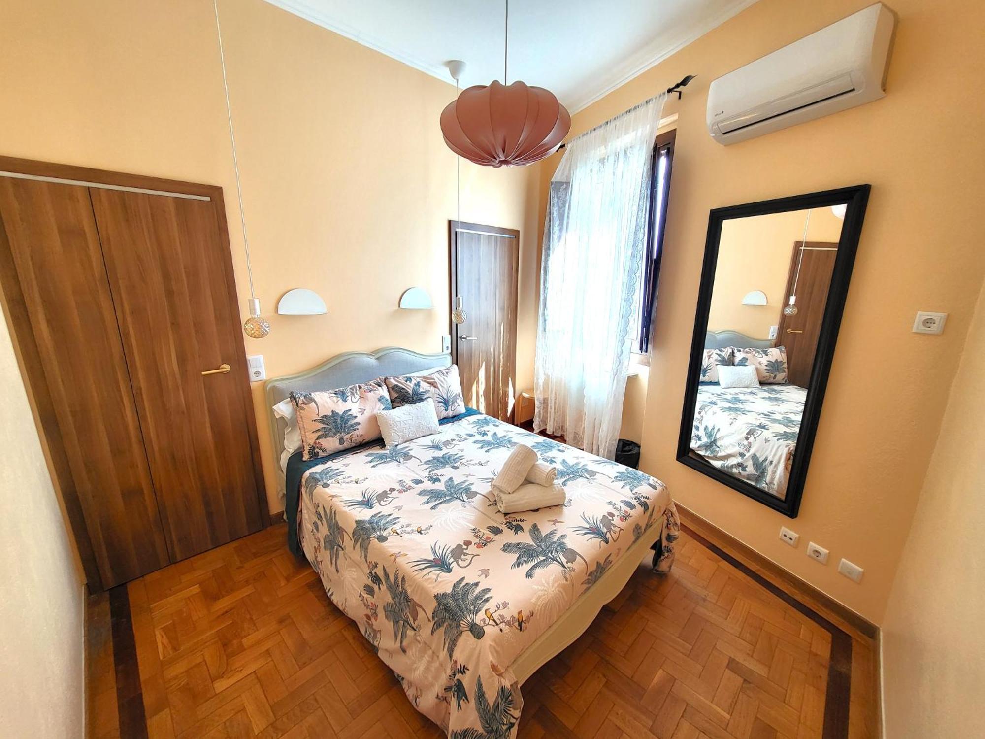 Double Room Private Bathroom
