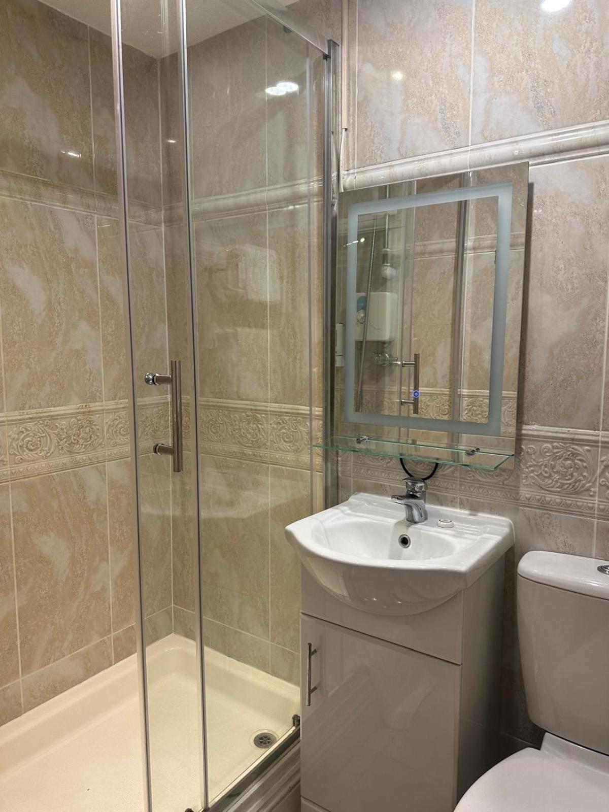 Small Single Room