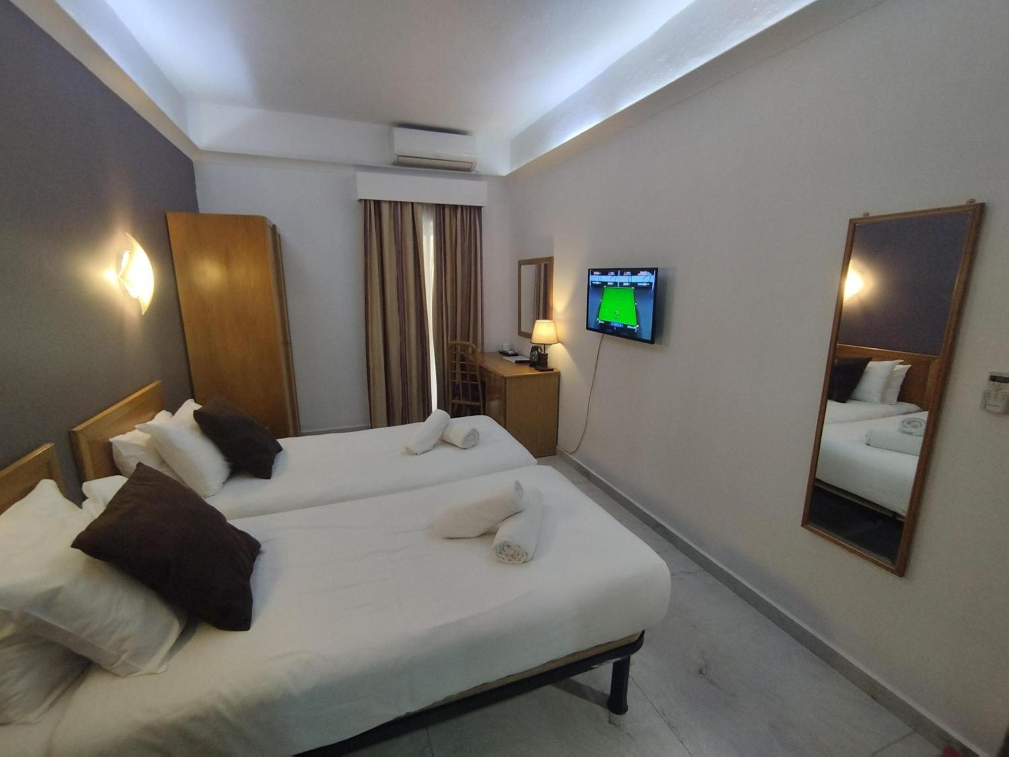 Single Room