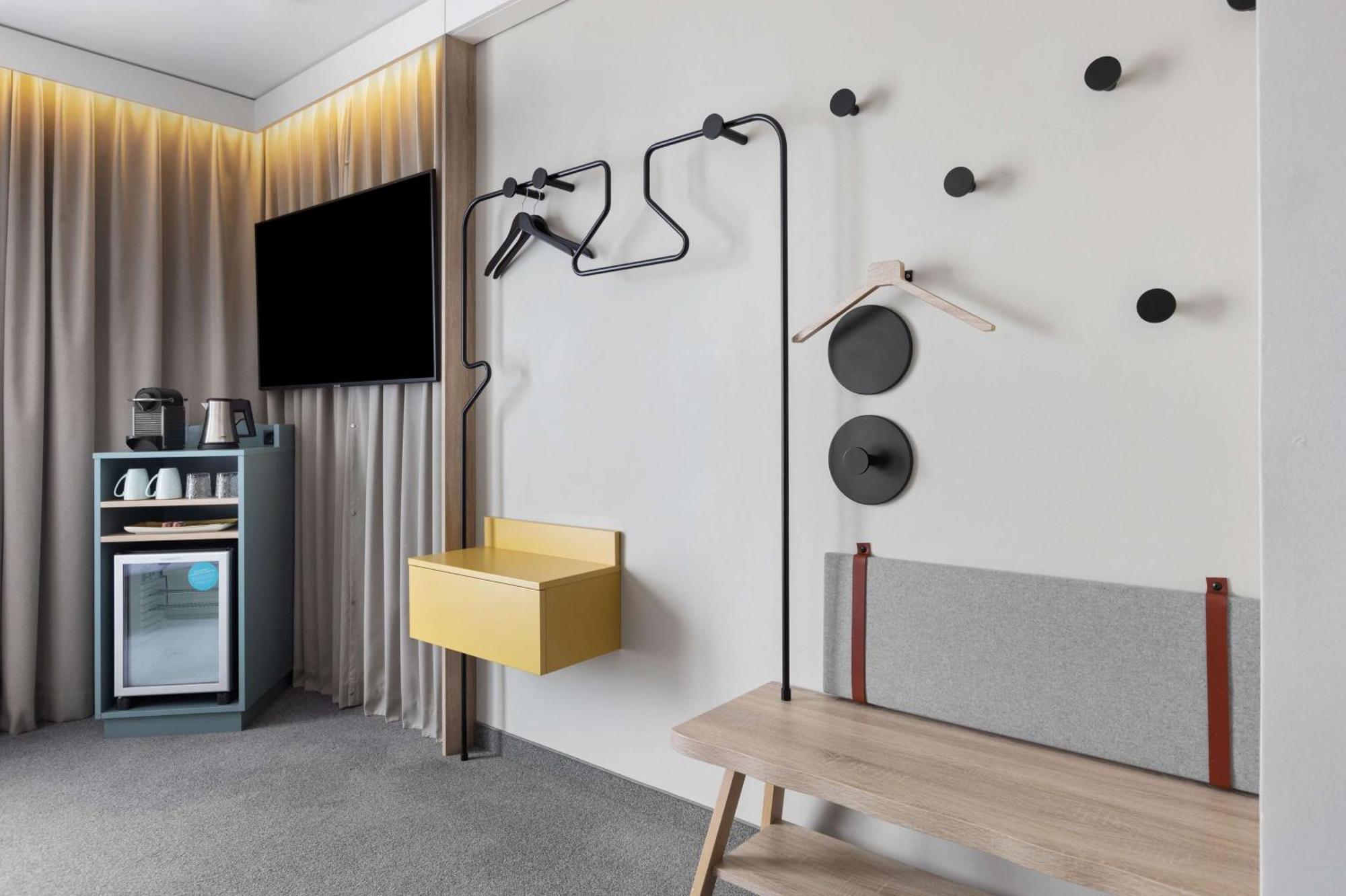 King Room