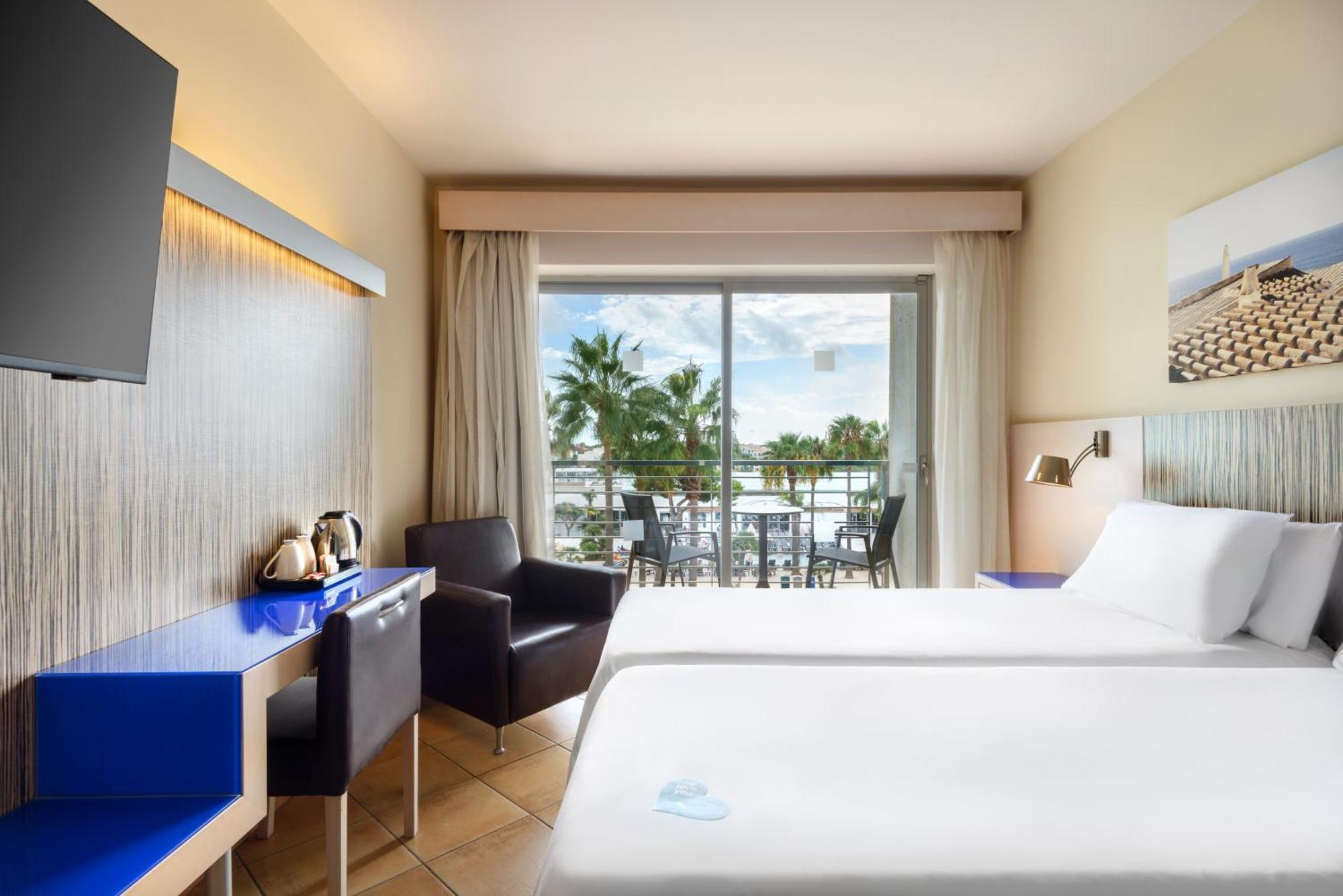 Twin or Double balcony room