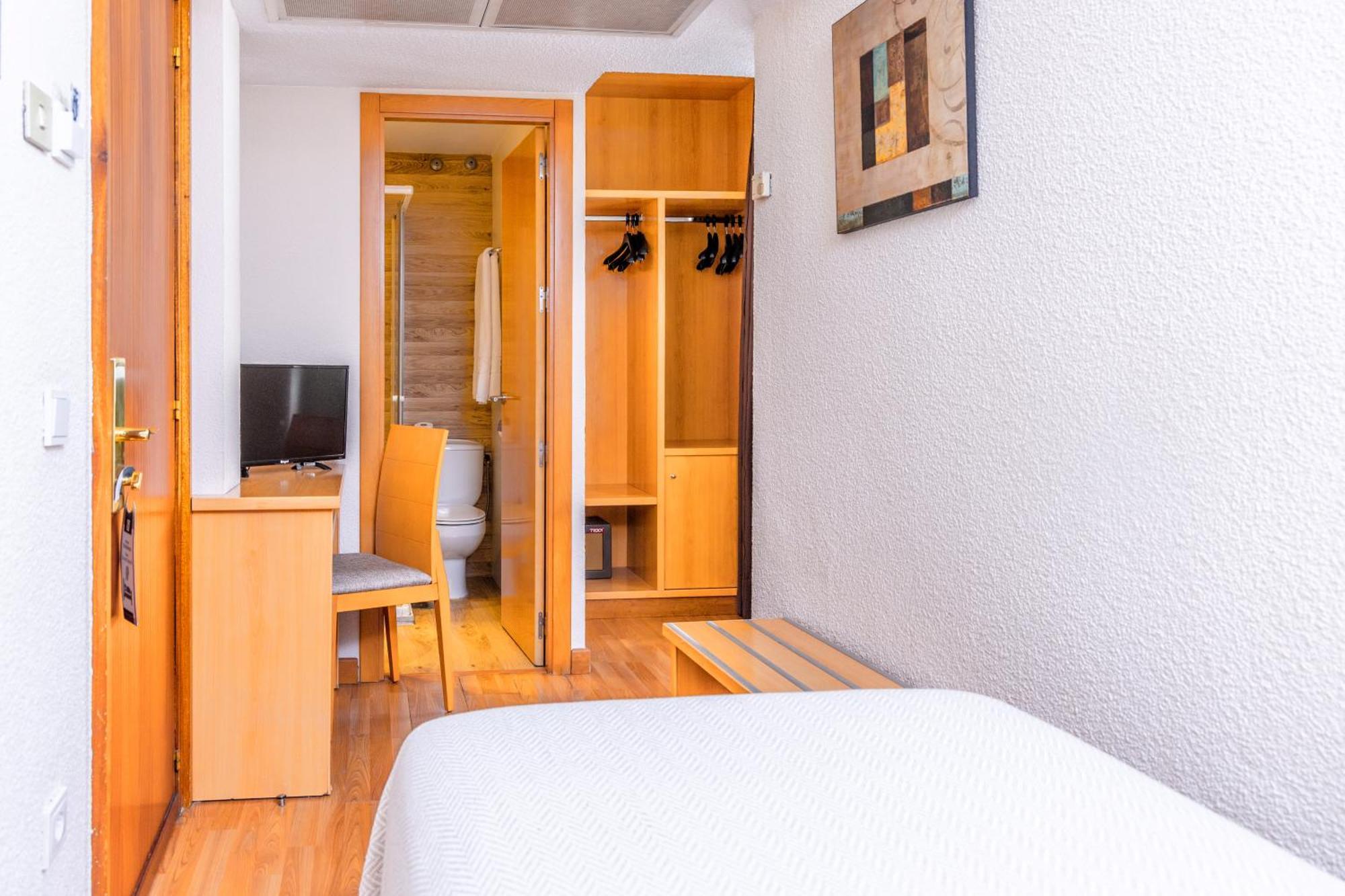 Single Room