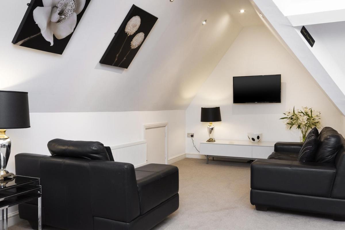 Penthouse Apartment