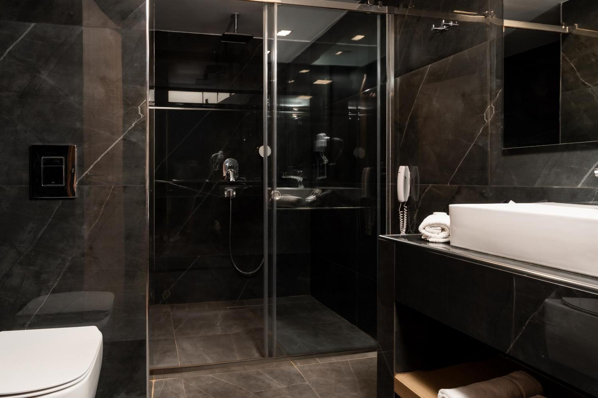 Junior Suite,1652748659:JPEG