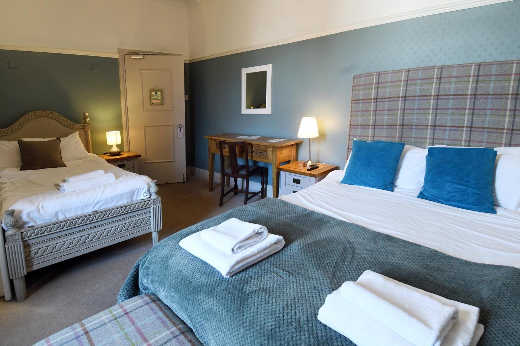 Double Room Single Bed
