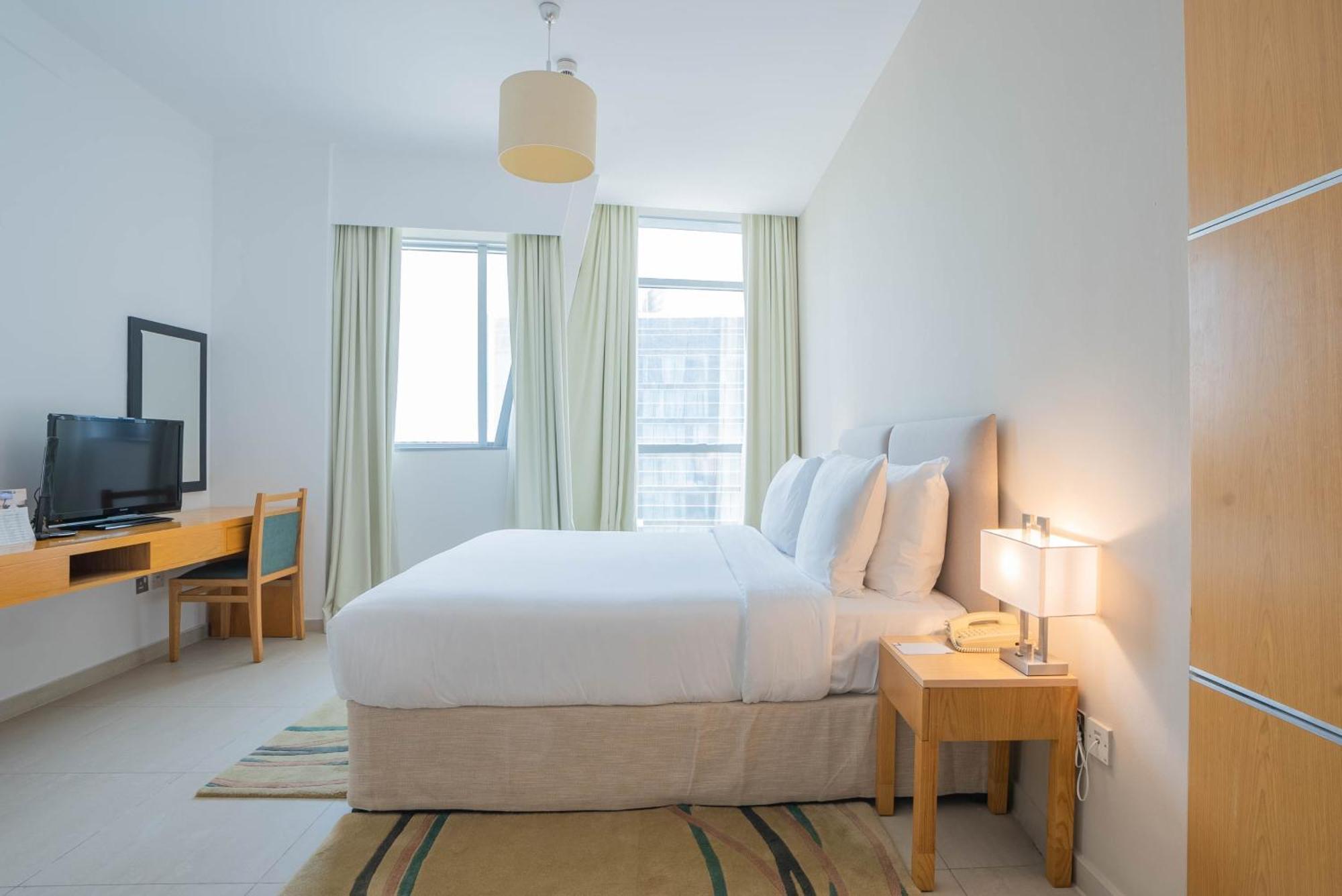 Ultimate – Classic Studio including F&B & Laundry Early check at 12 PM & Late check-out at 2 PM subject to availability