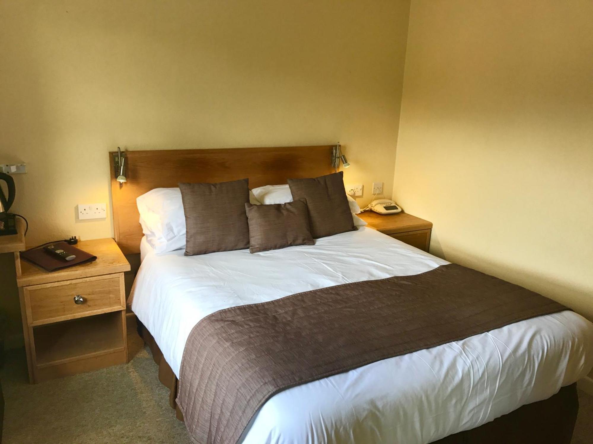 Basic Small Double Room