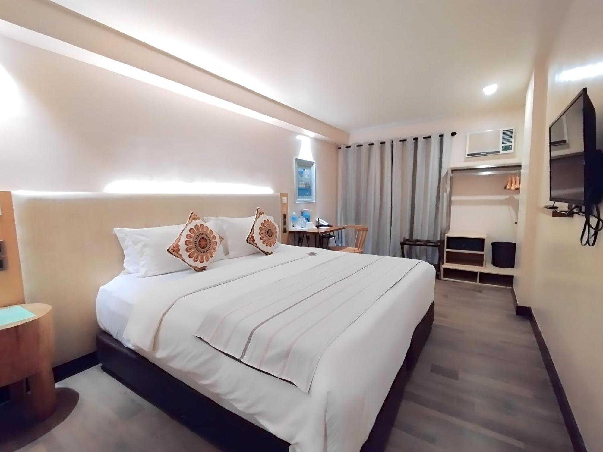 Standard King Bed