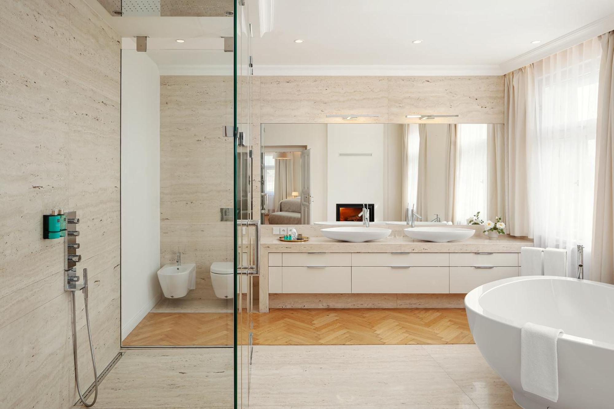 Three-Bedroom Apartment Suite