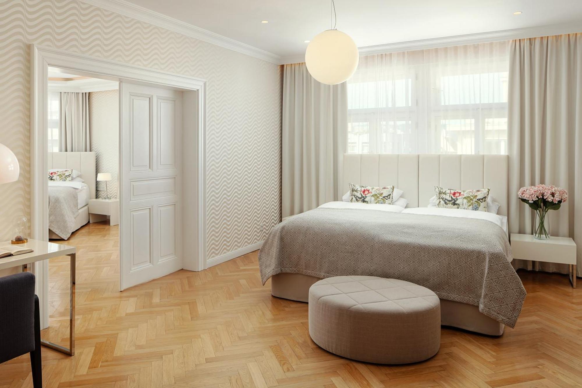 Three-Bedroom Apartment Suite