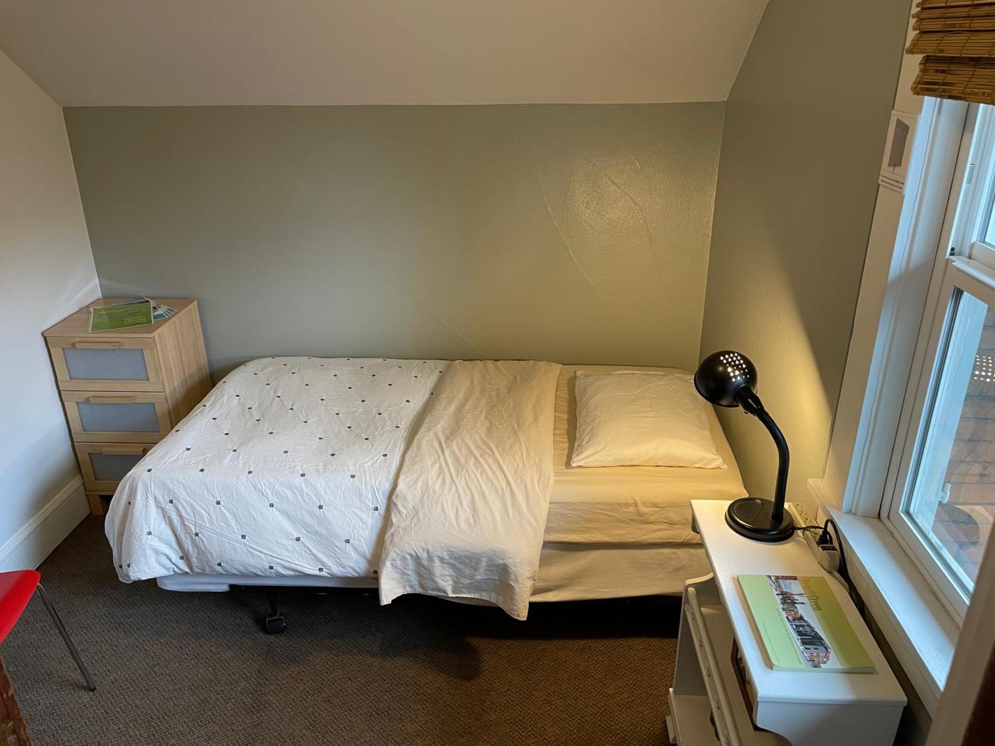 Budget Single Room