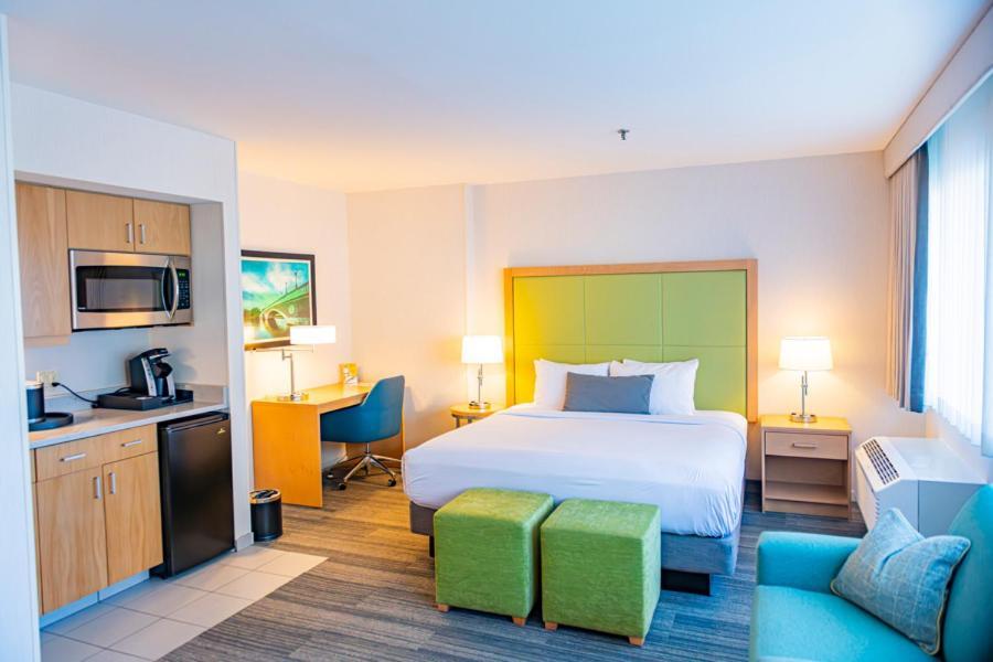 Junior Suite King Bed
