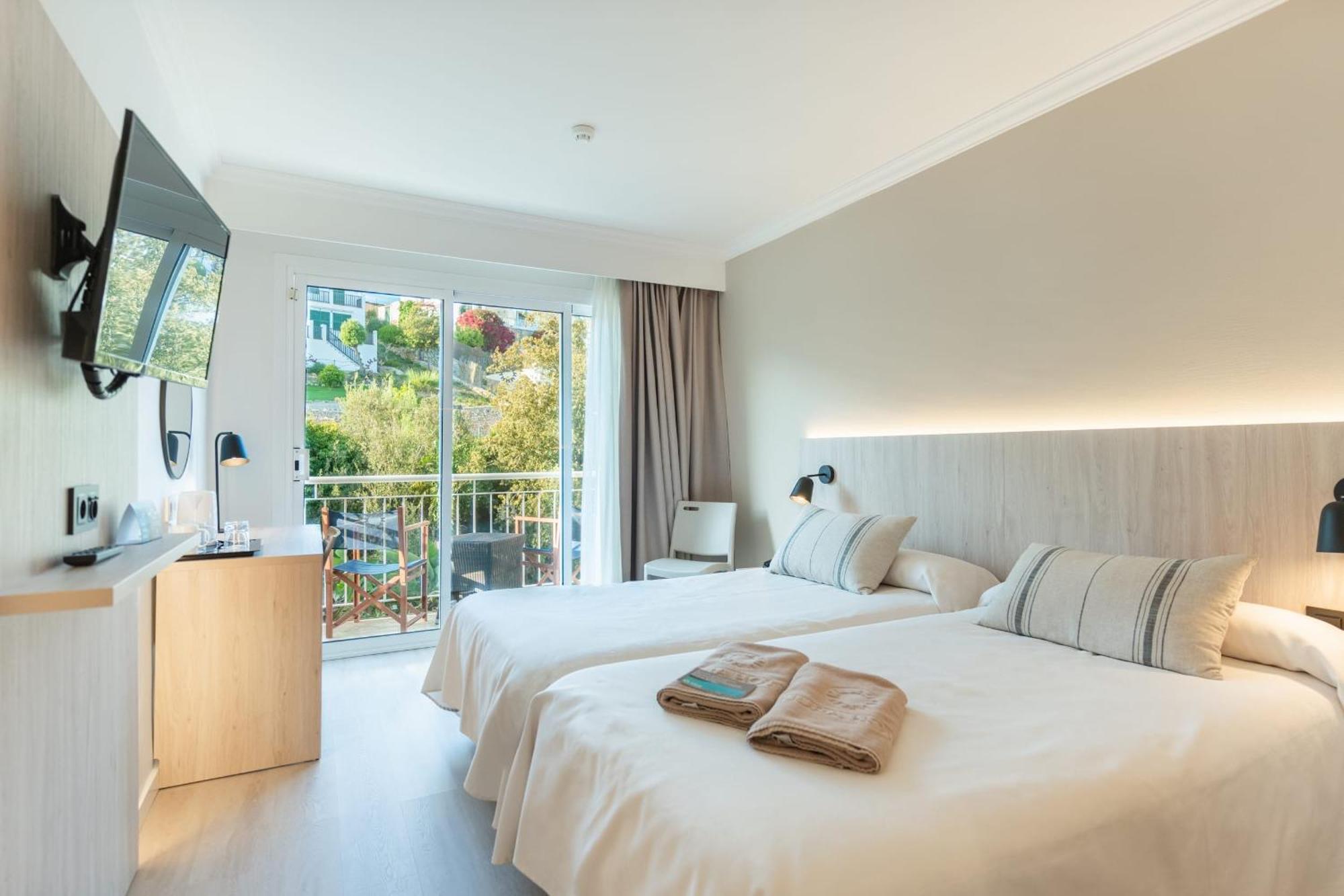 Twin Room Balcony