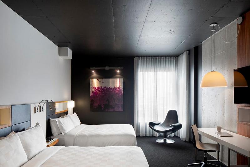 Queen Room Two Queen Beds,1654272493:JPEG