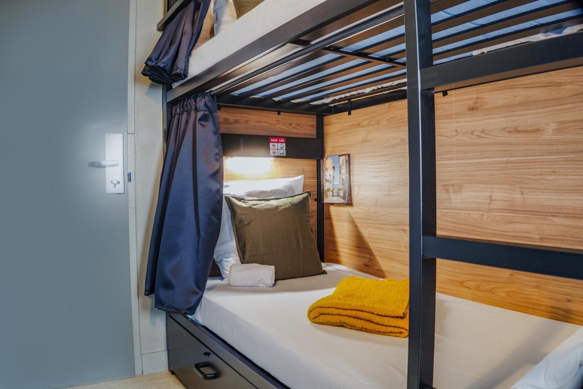 Private Dormitory Room