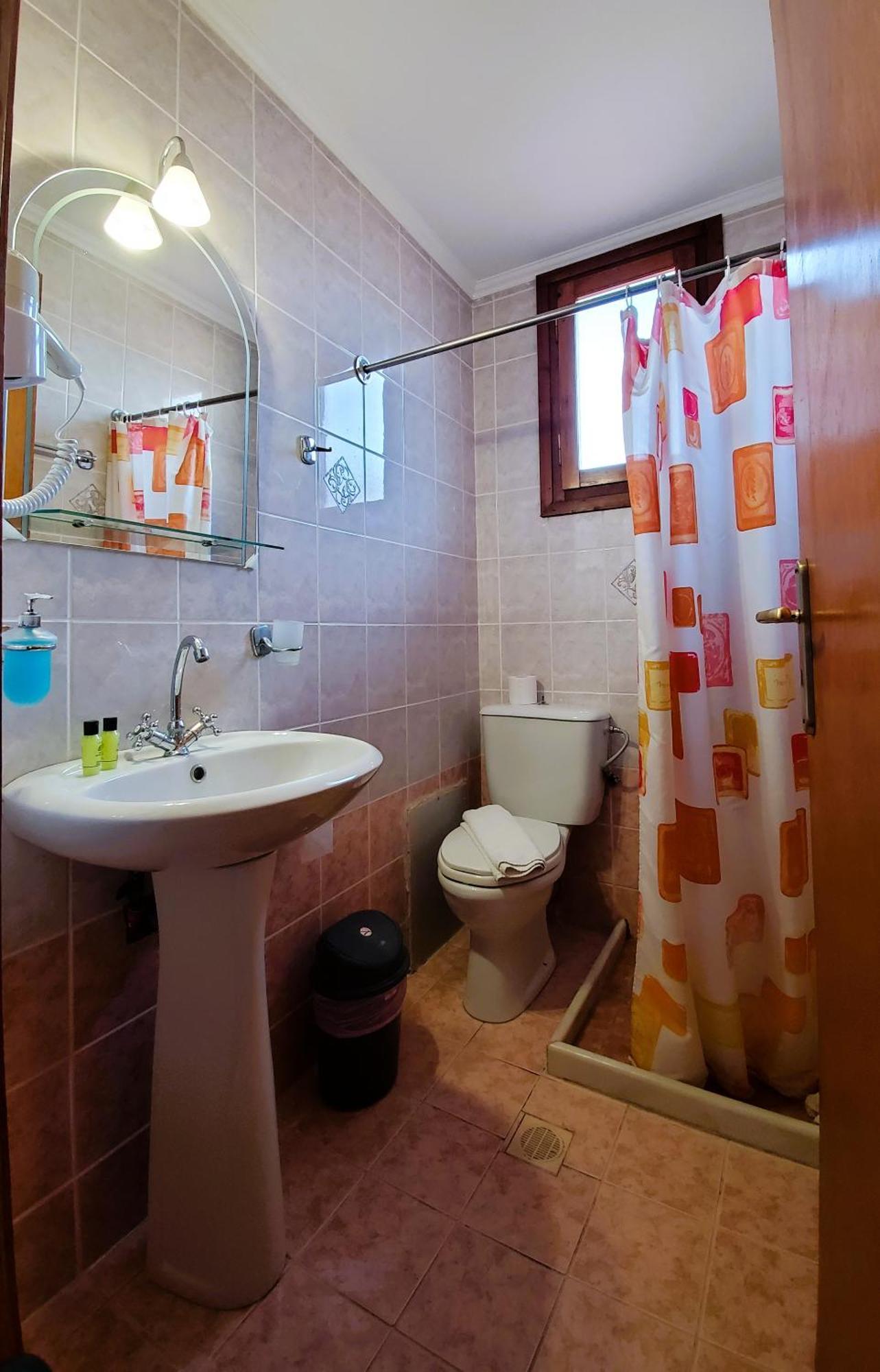 Budget Triple Room