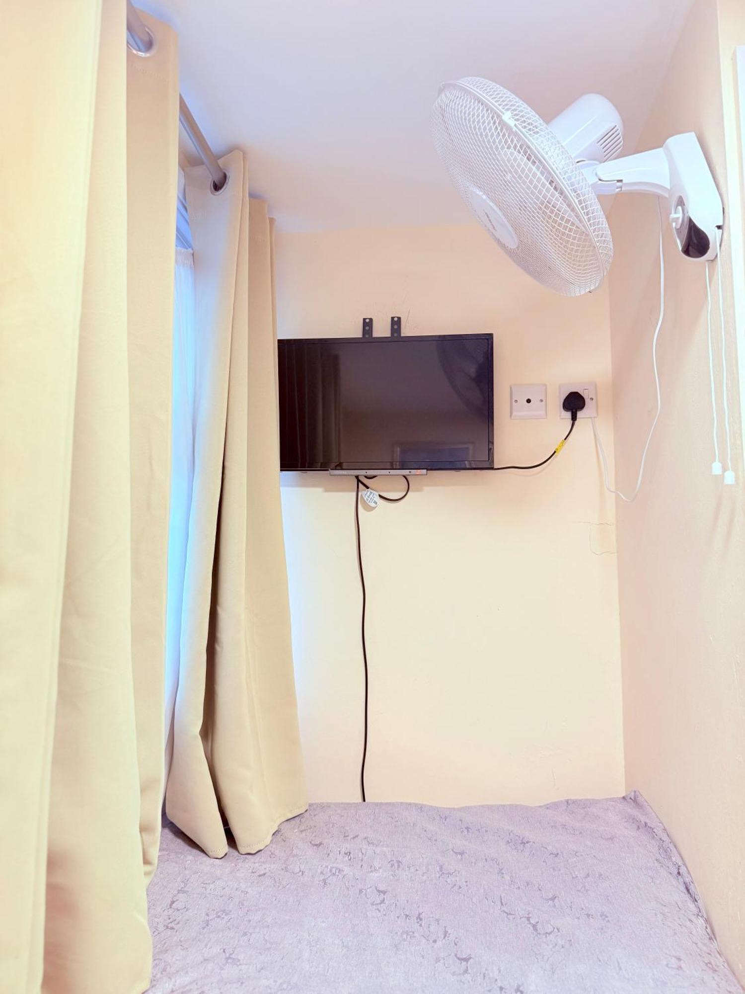 Budget Single Room