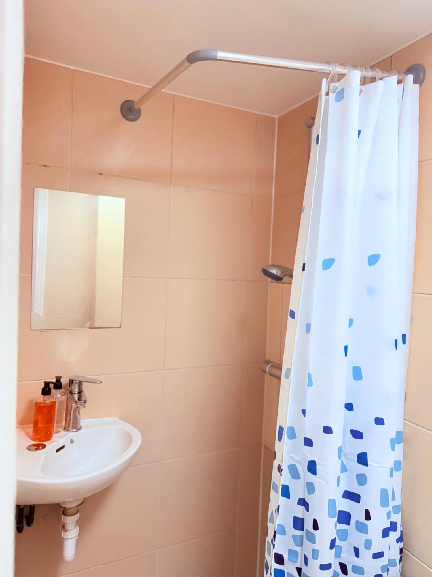 Budget Single Room