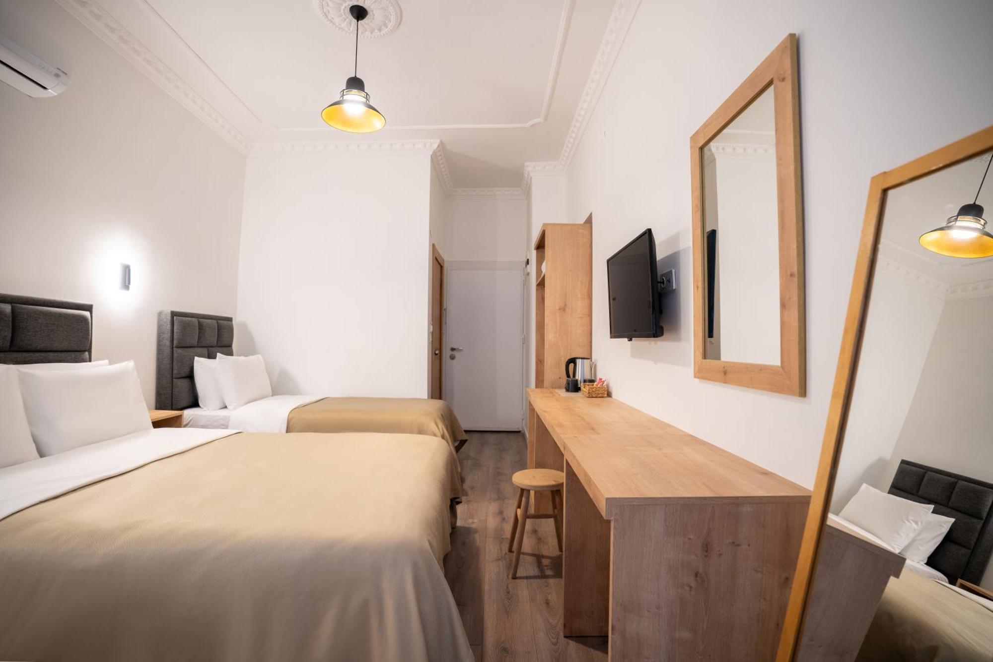 Deluxe Double or Twin Room