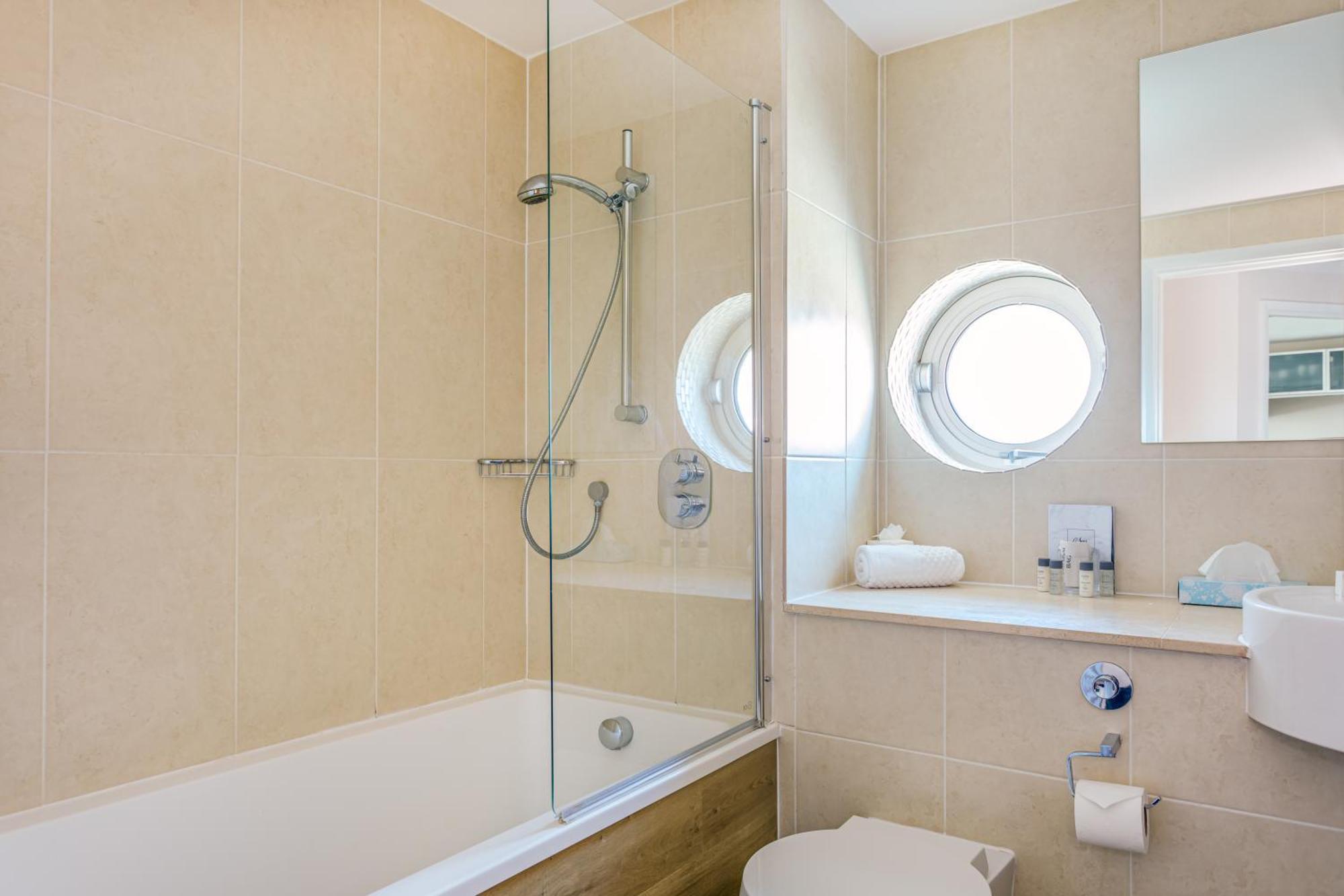 Luxury Double Room River View