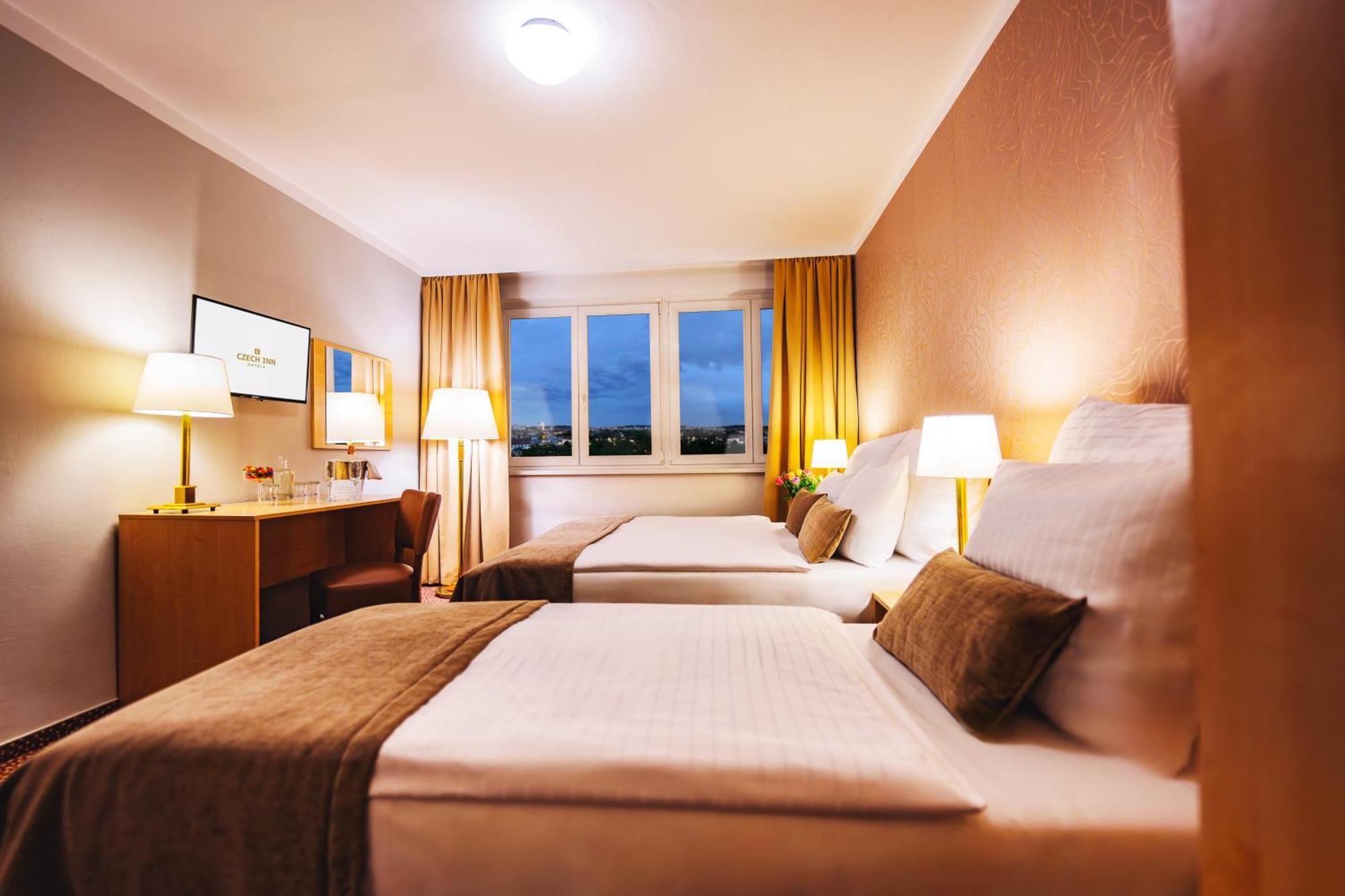 Quadruple Room,1274947570:JPEG