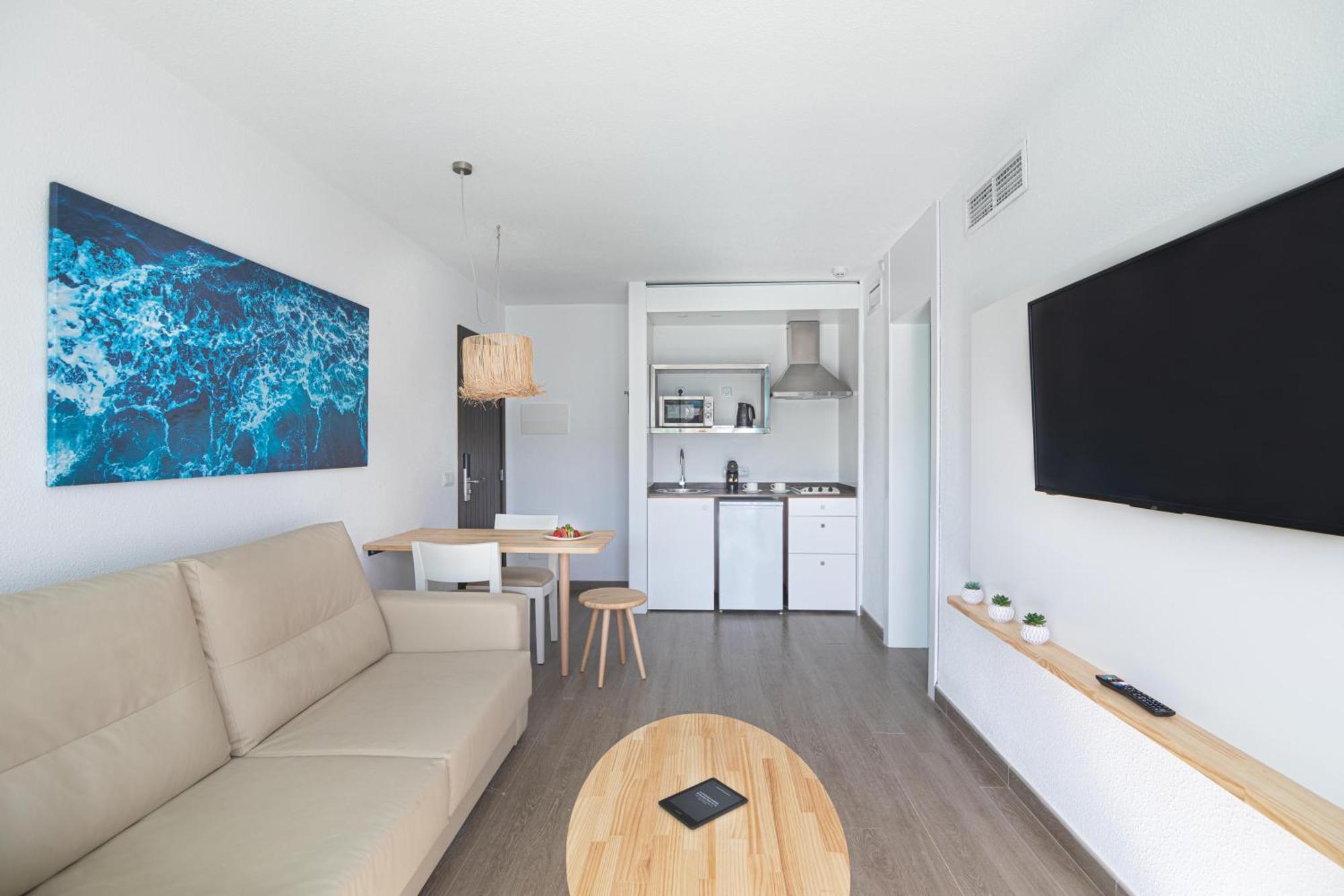 Suite mit Poolblick
