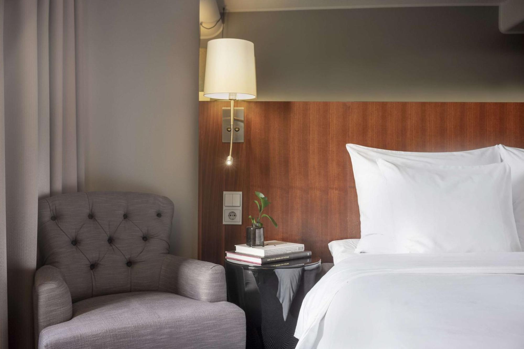 Net Zero Standard Room