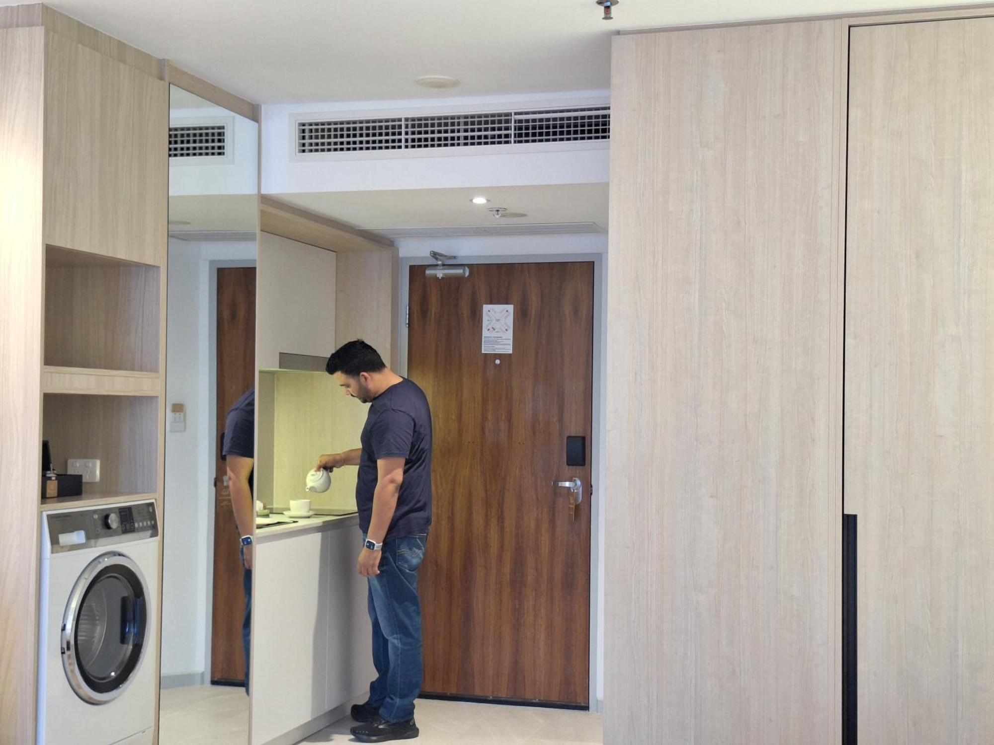 Studio Residence