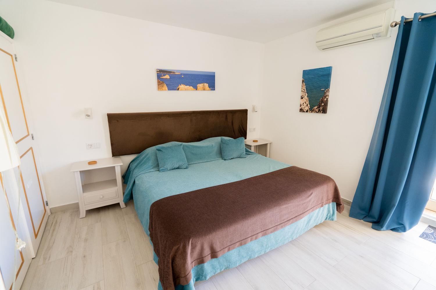 One-Bedroom Apartment Sea View