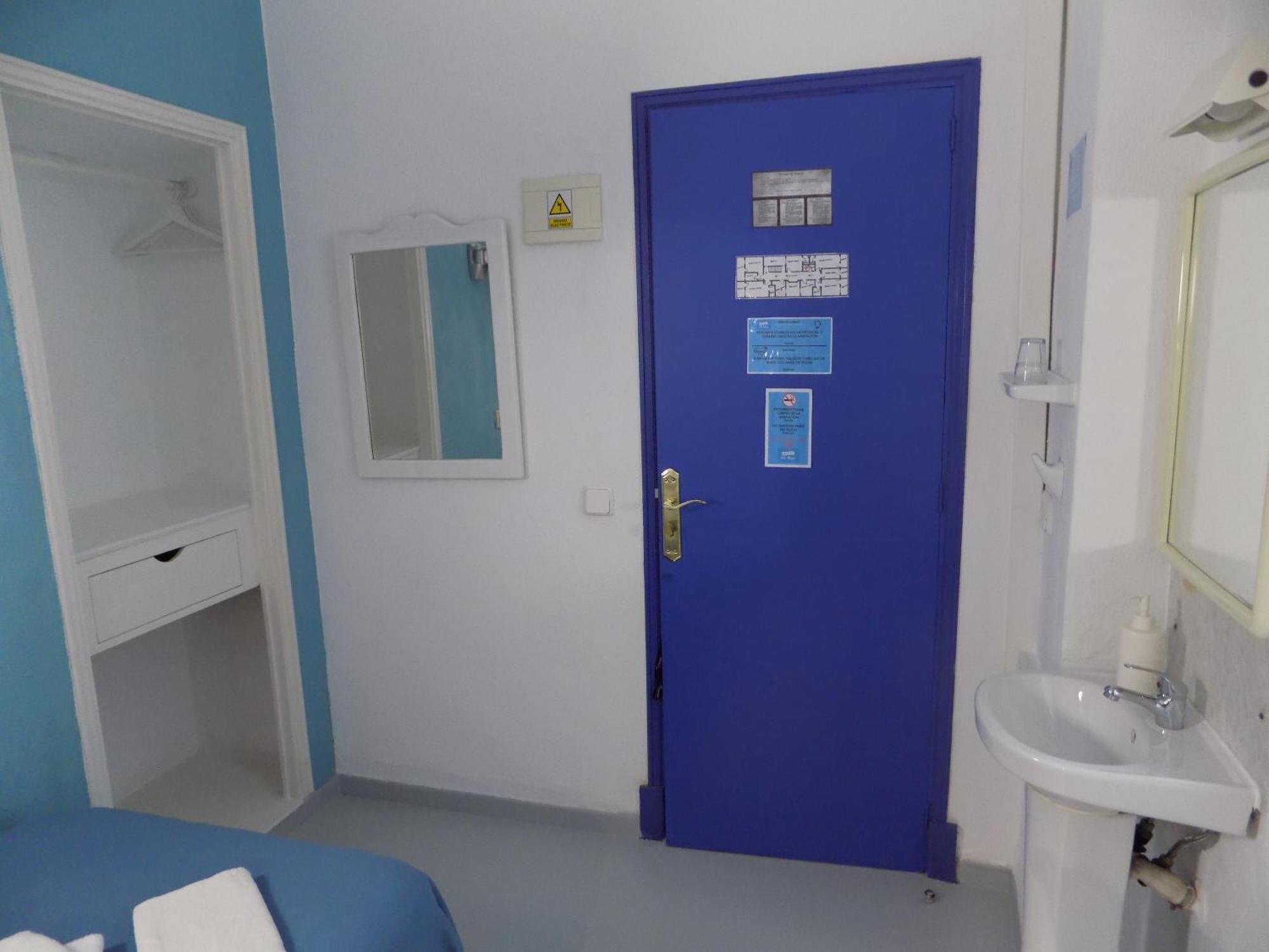 Single Room
