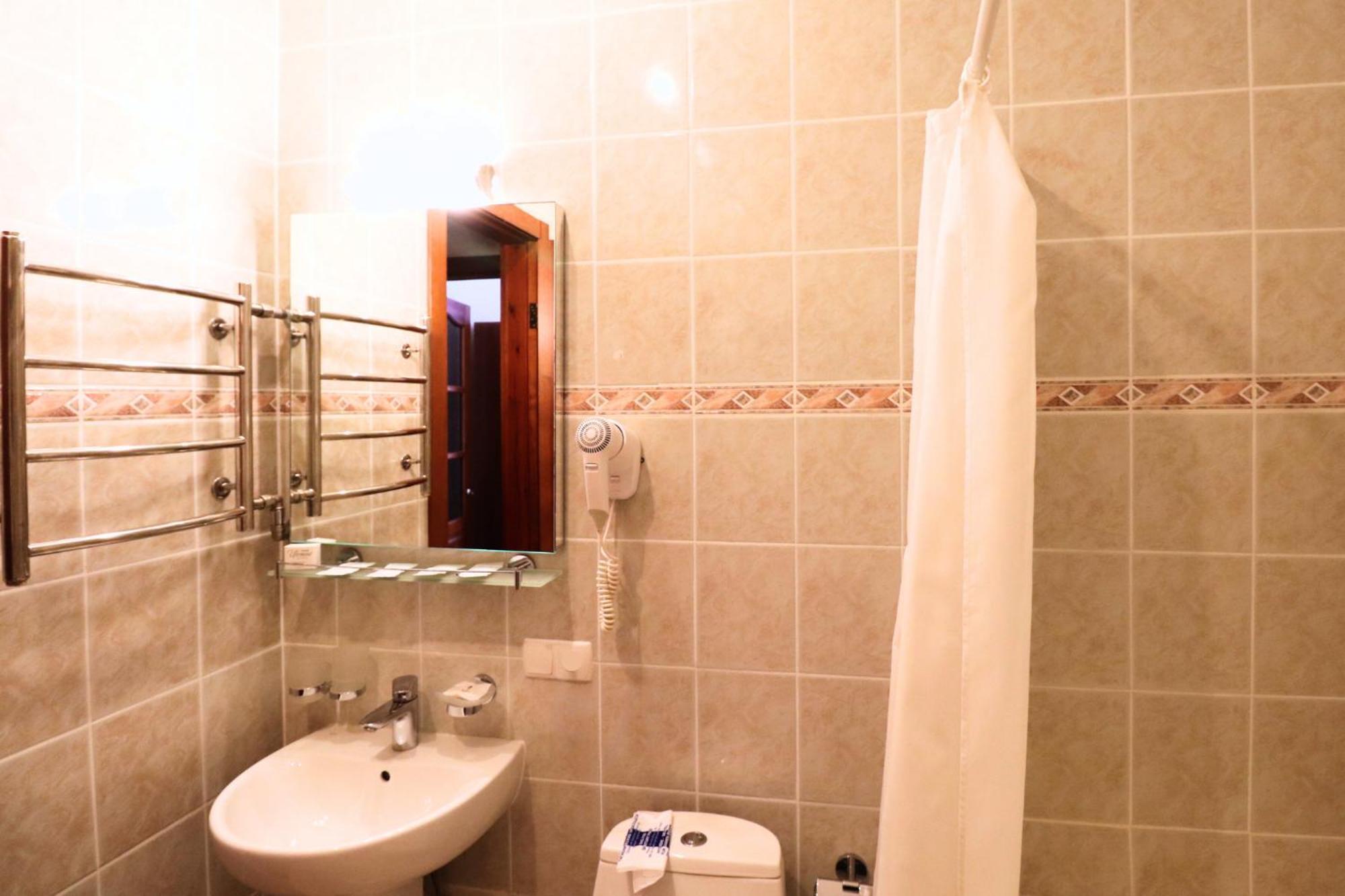 Economy Double Room