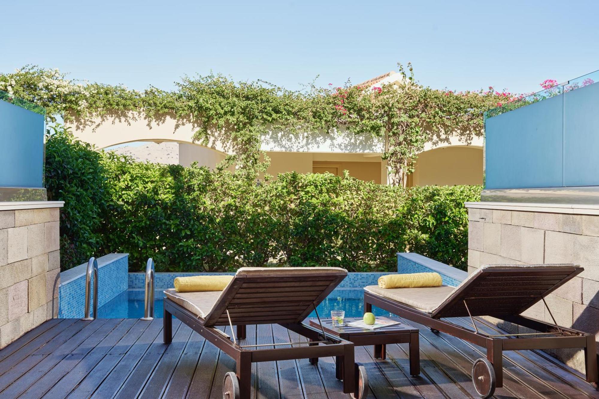 Family Suite with Private Pool and Garden View,1656189746:JPEG