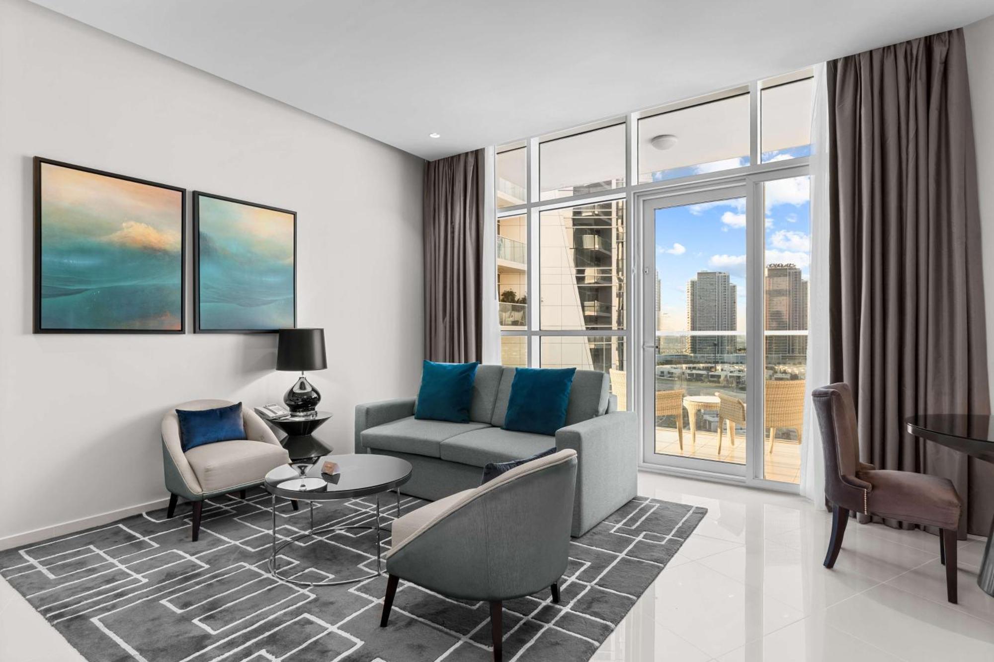 One-Bedroom Premium Suite