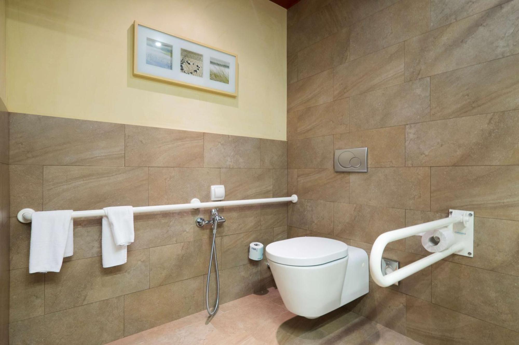 King Room Mobility Accessible