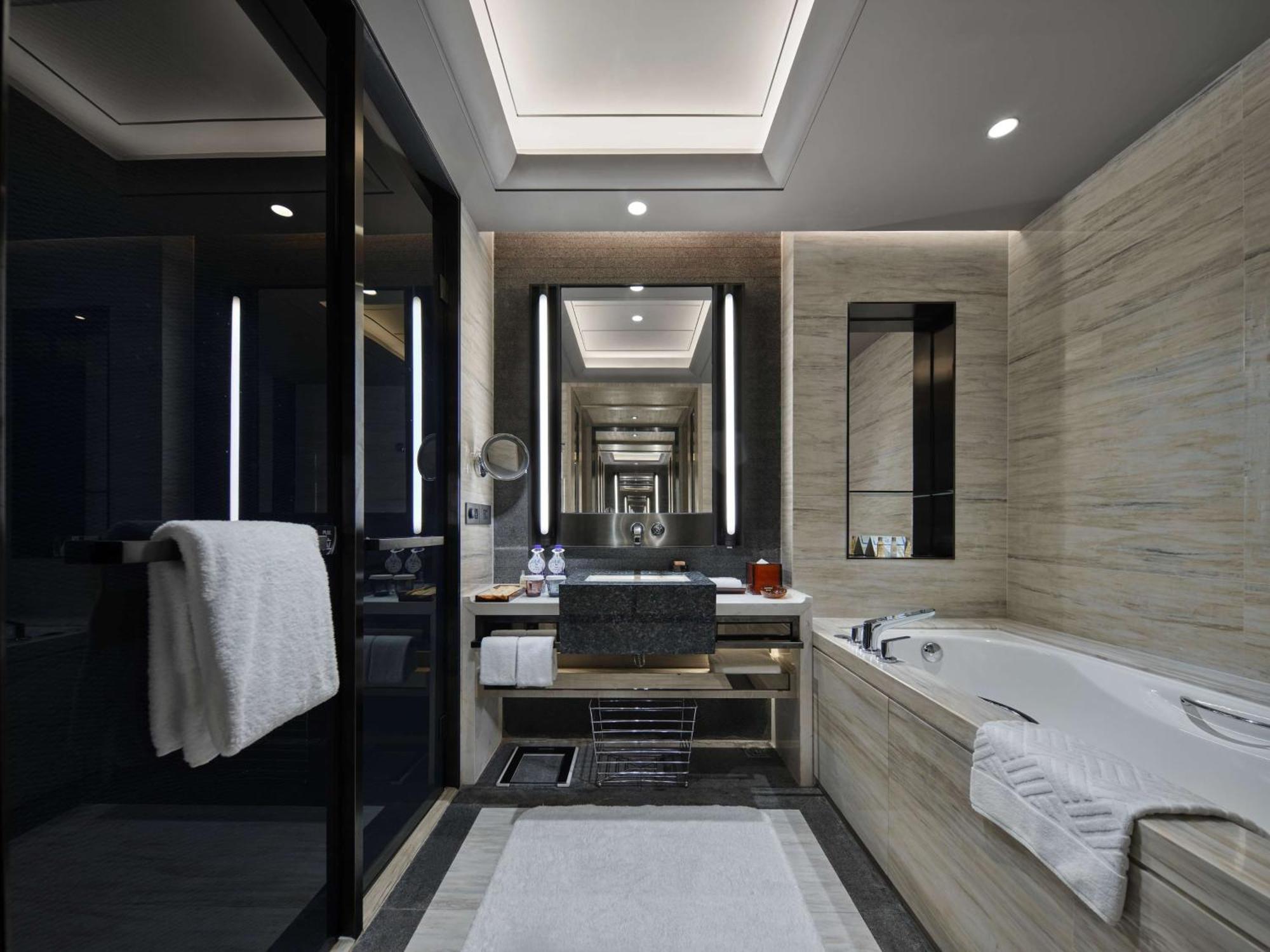 King Deluxe Room WangHai Wing,1657166261:JPEG
