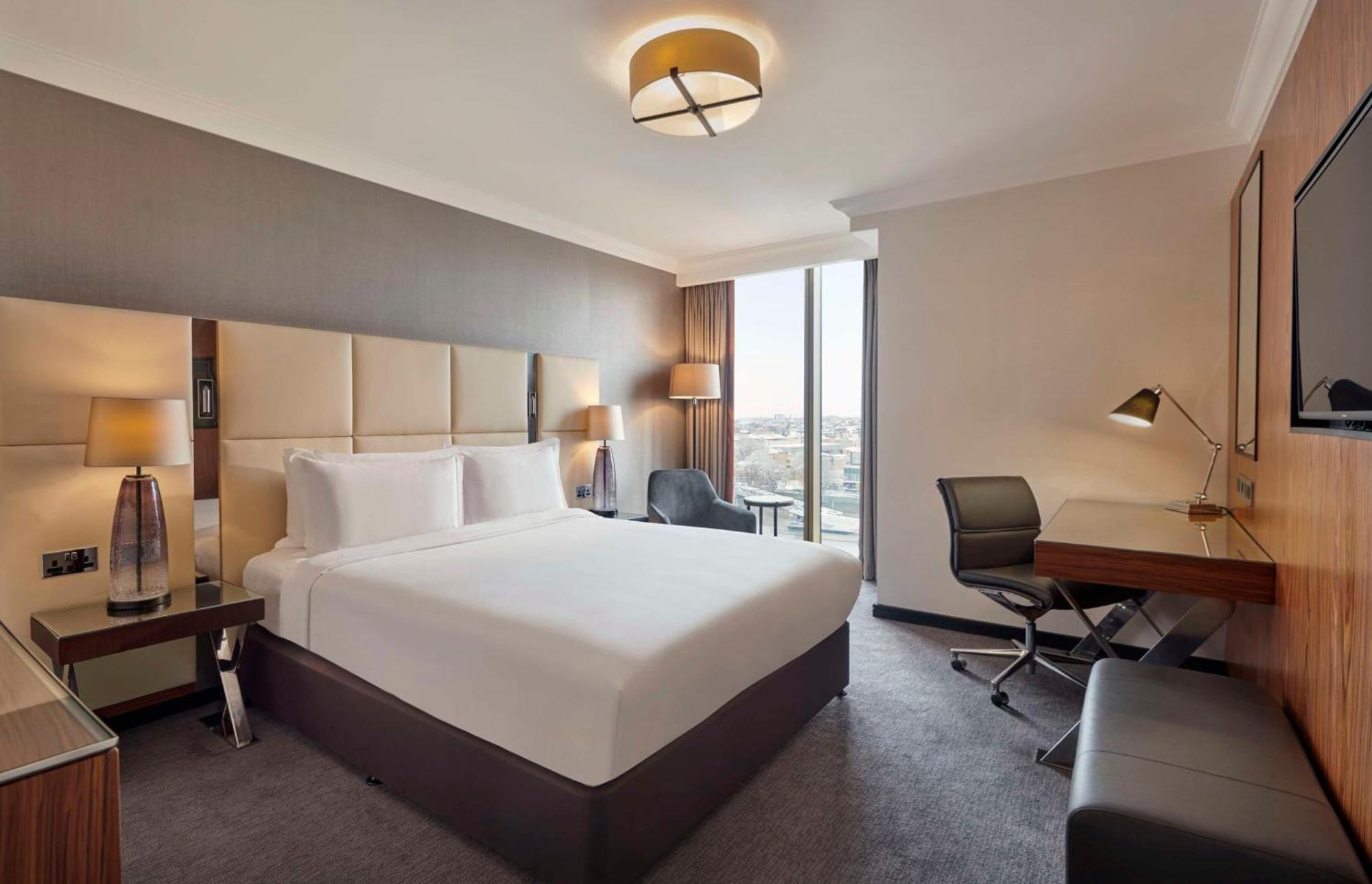 King Room River View High Floor