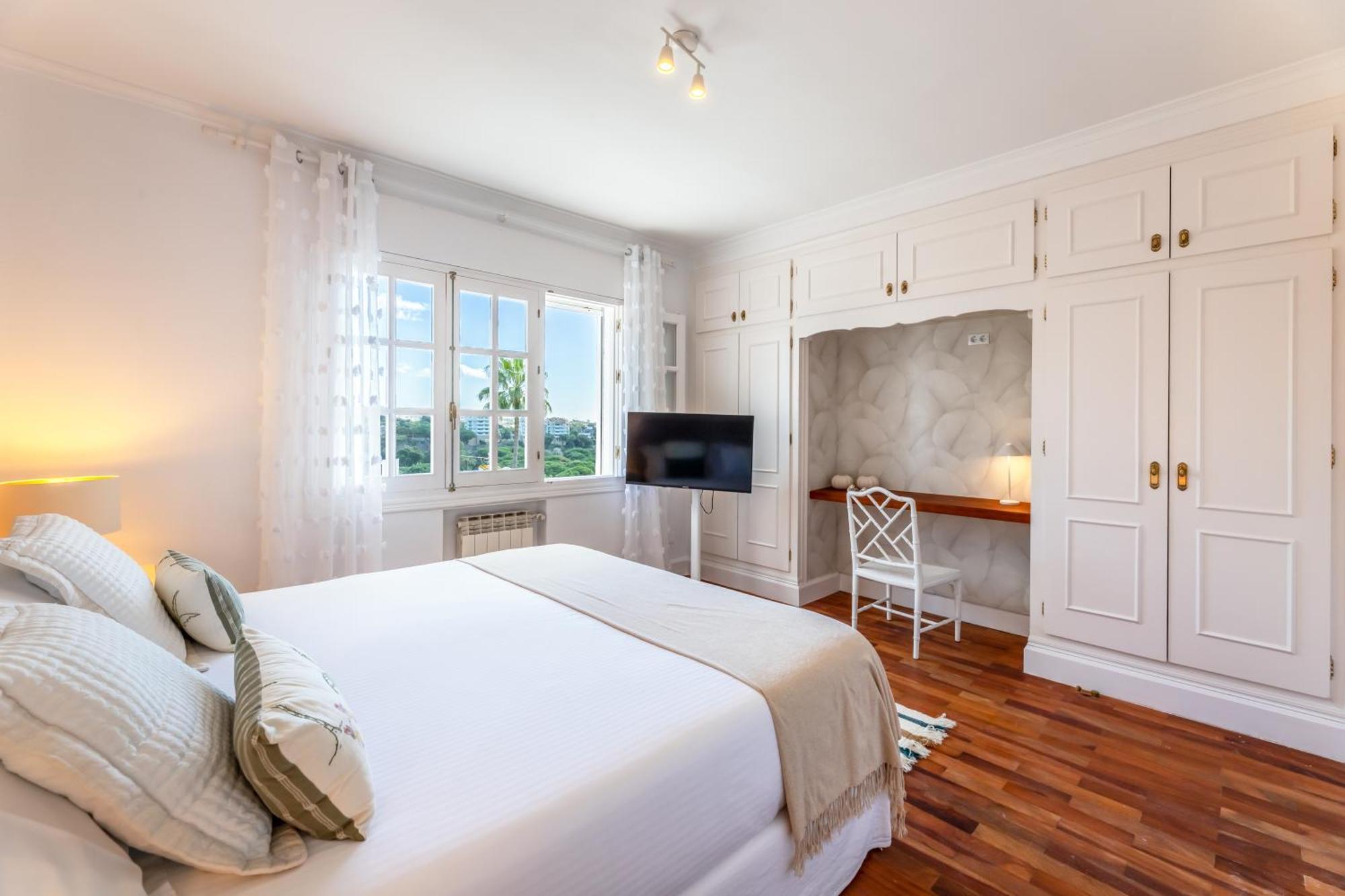 Twin Room Sea View