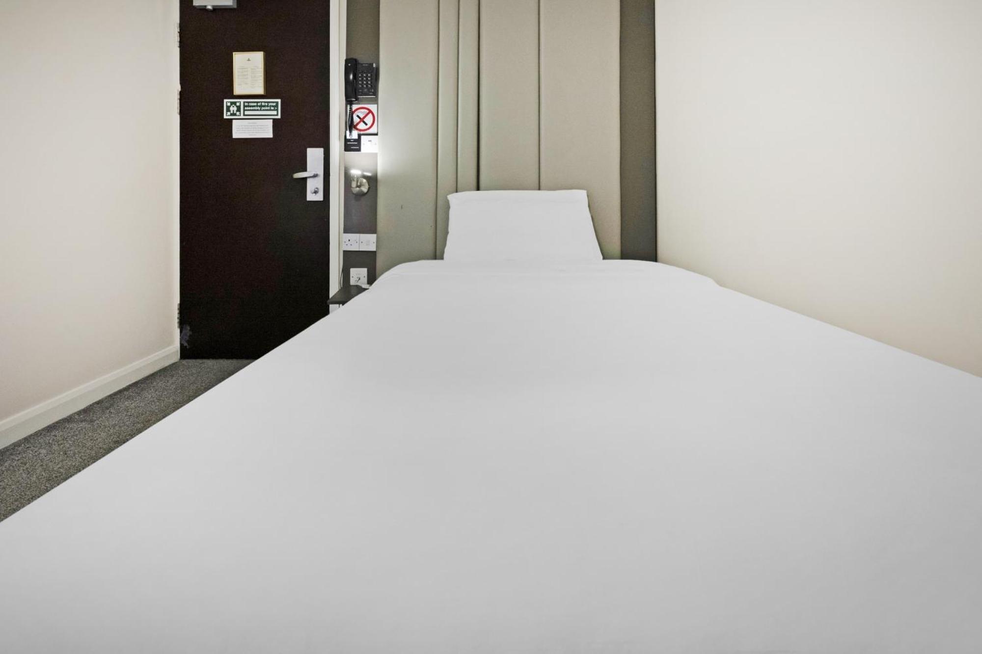 Standard Single Room,1658067017:JPEG