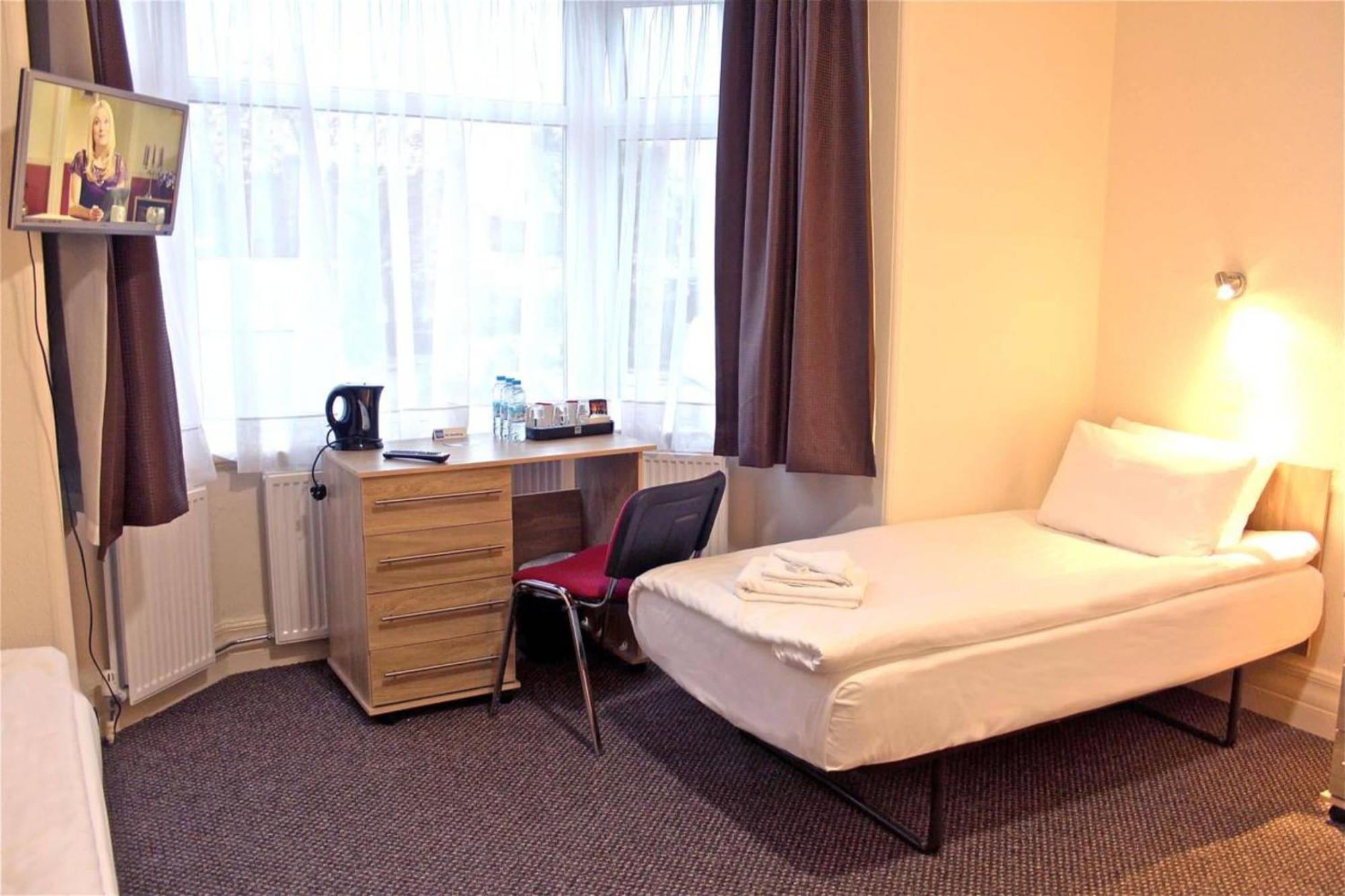Standard Twin Room,1658076663:JPEG