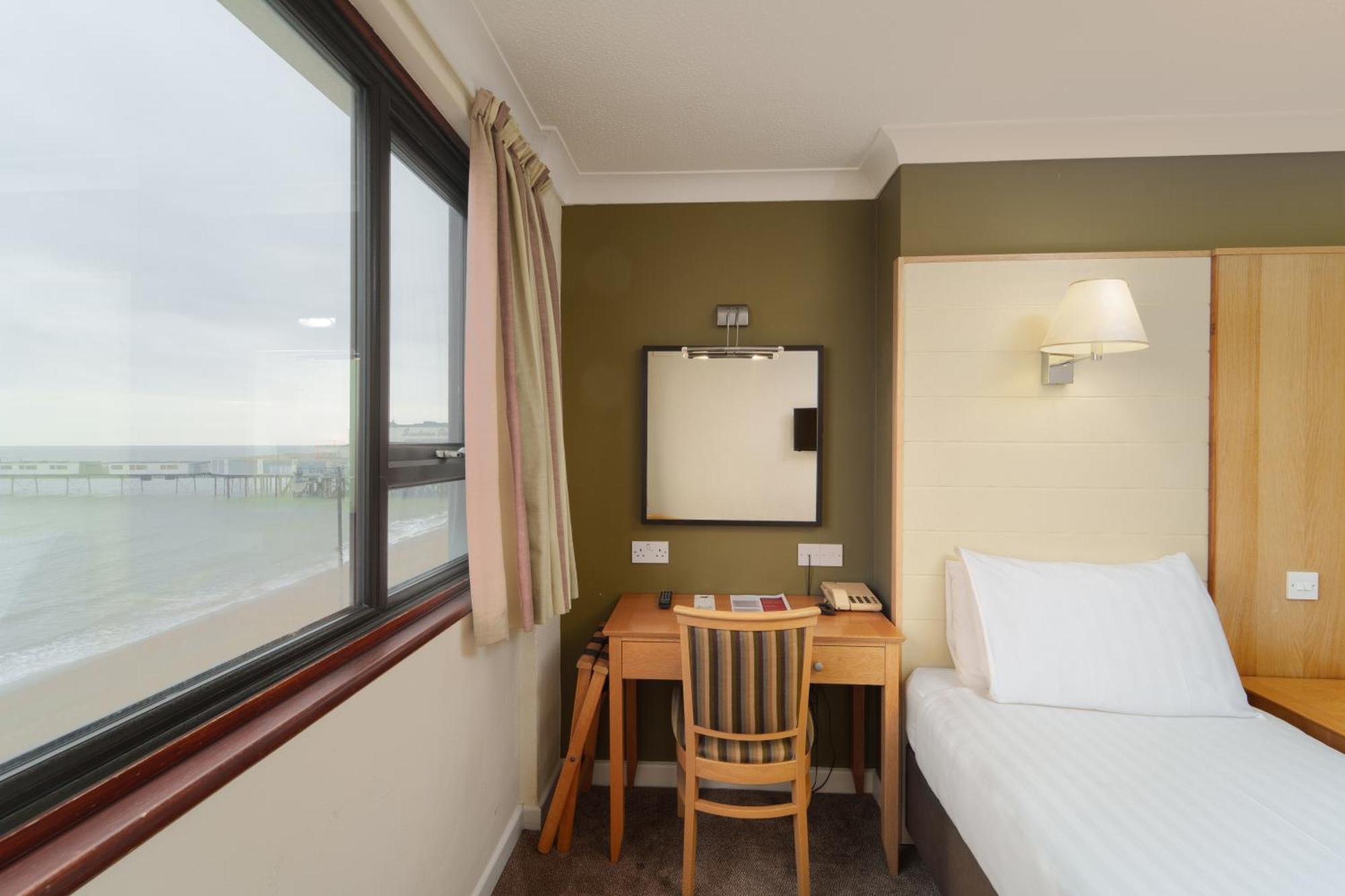 Twin Room Sea View