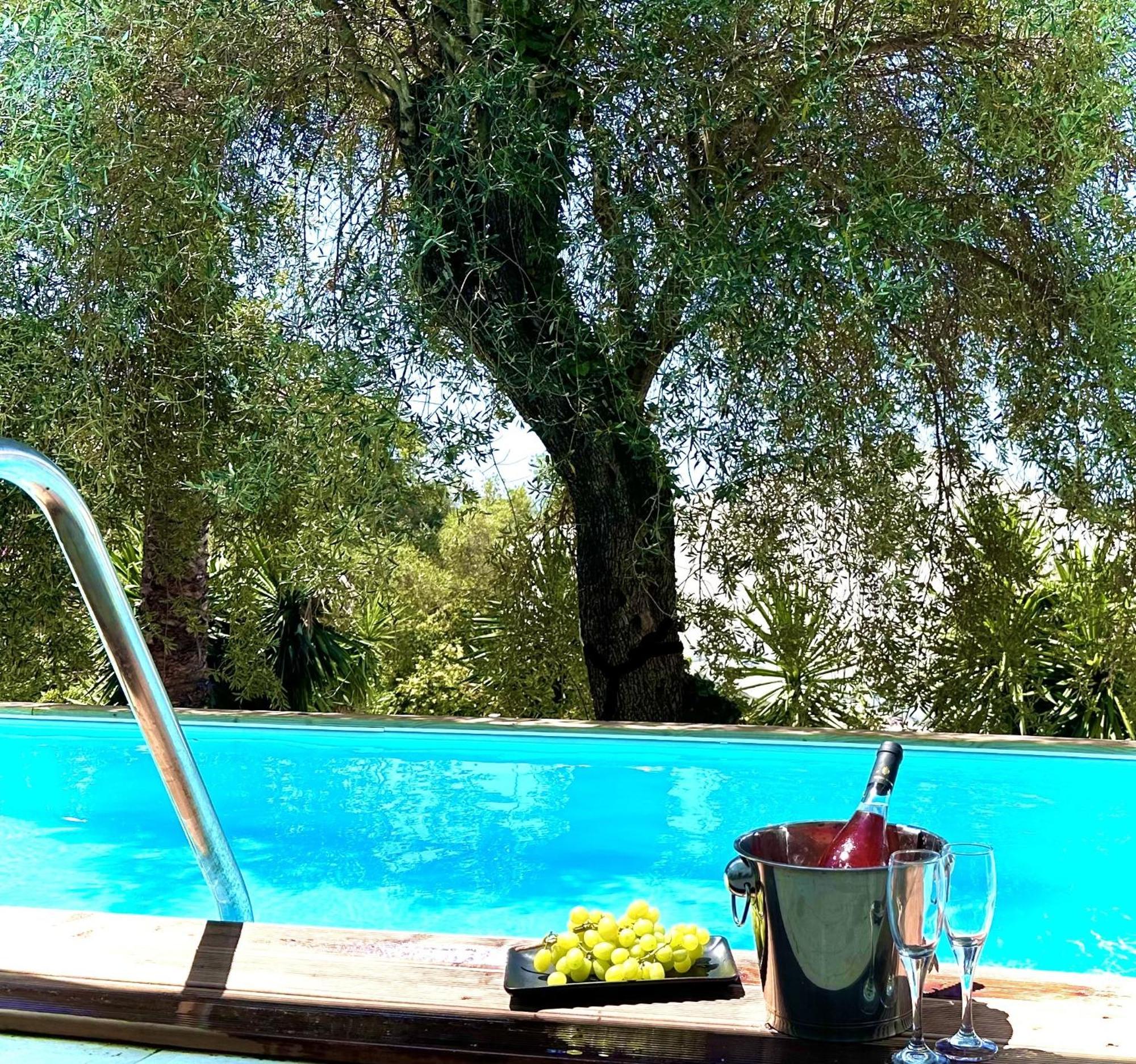 Junior Suite Sharing Pool